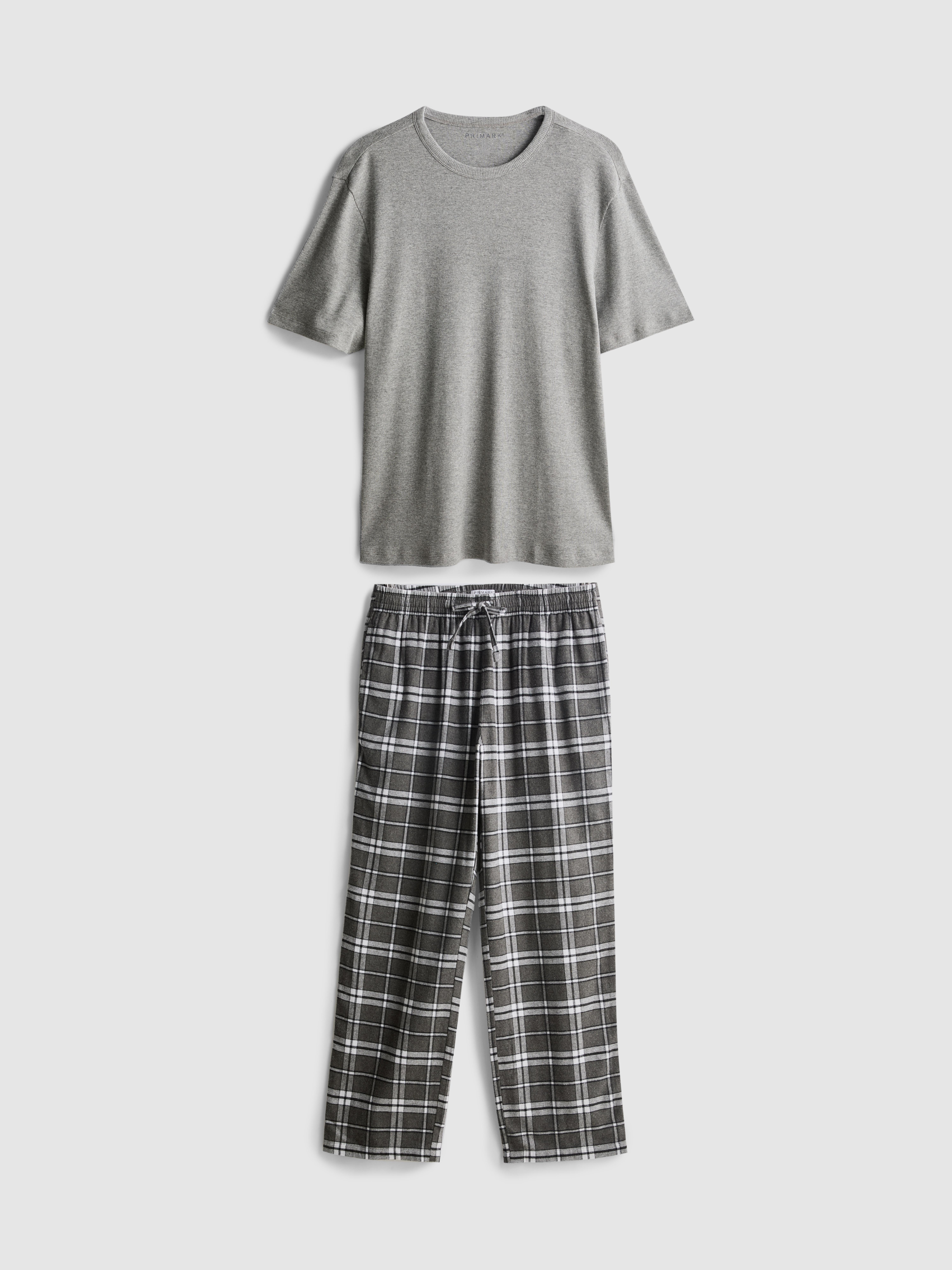 Pijama a cuadros con mucho algodón