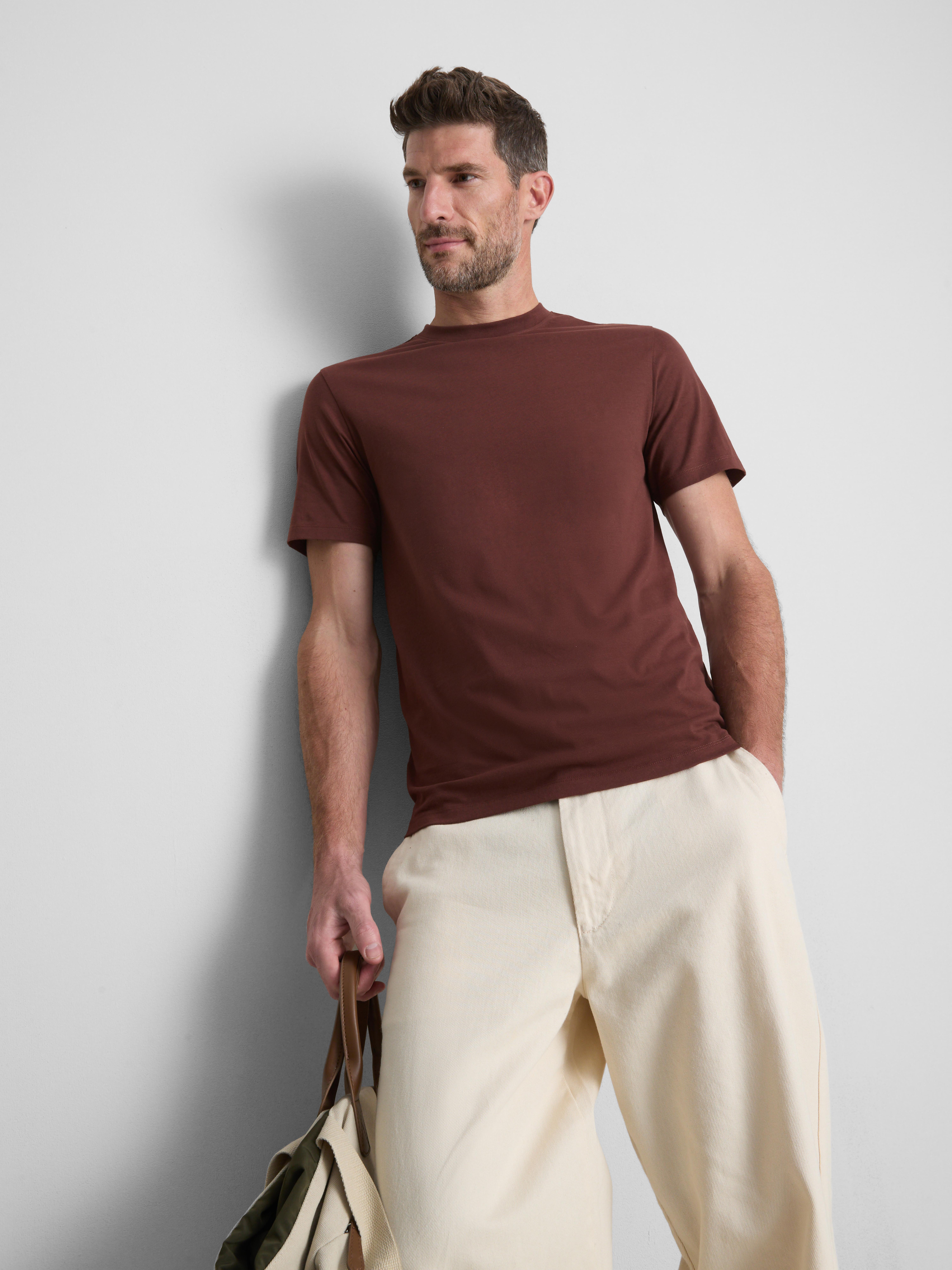 Relaxed Fit LYCRA® T-Shirt