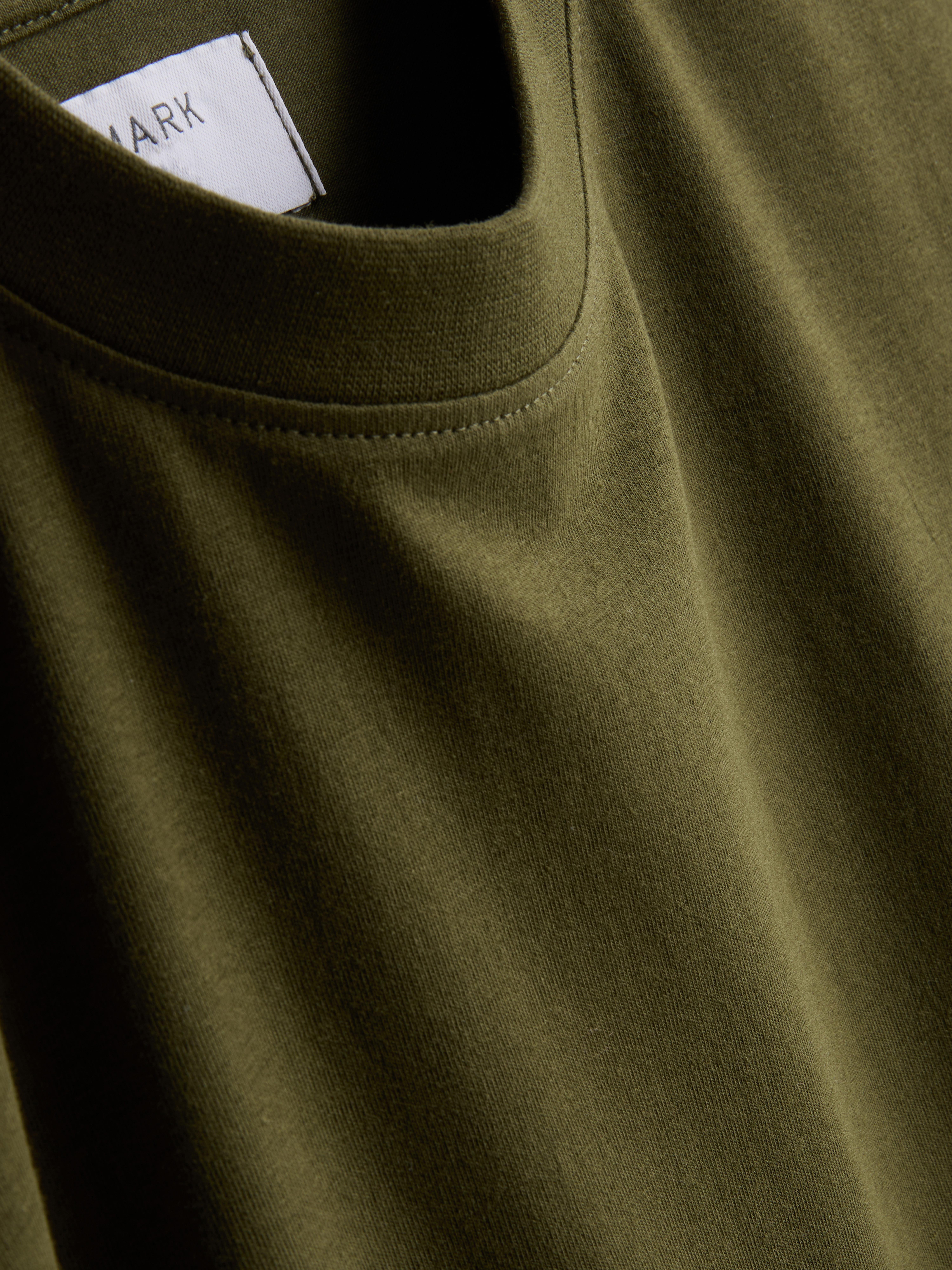 Relaxed Fit LYCRA® T-Shirt
