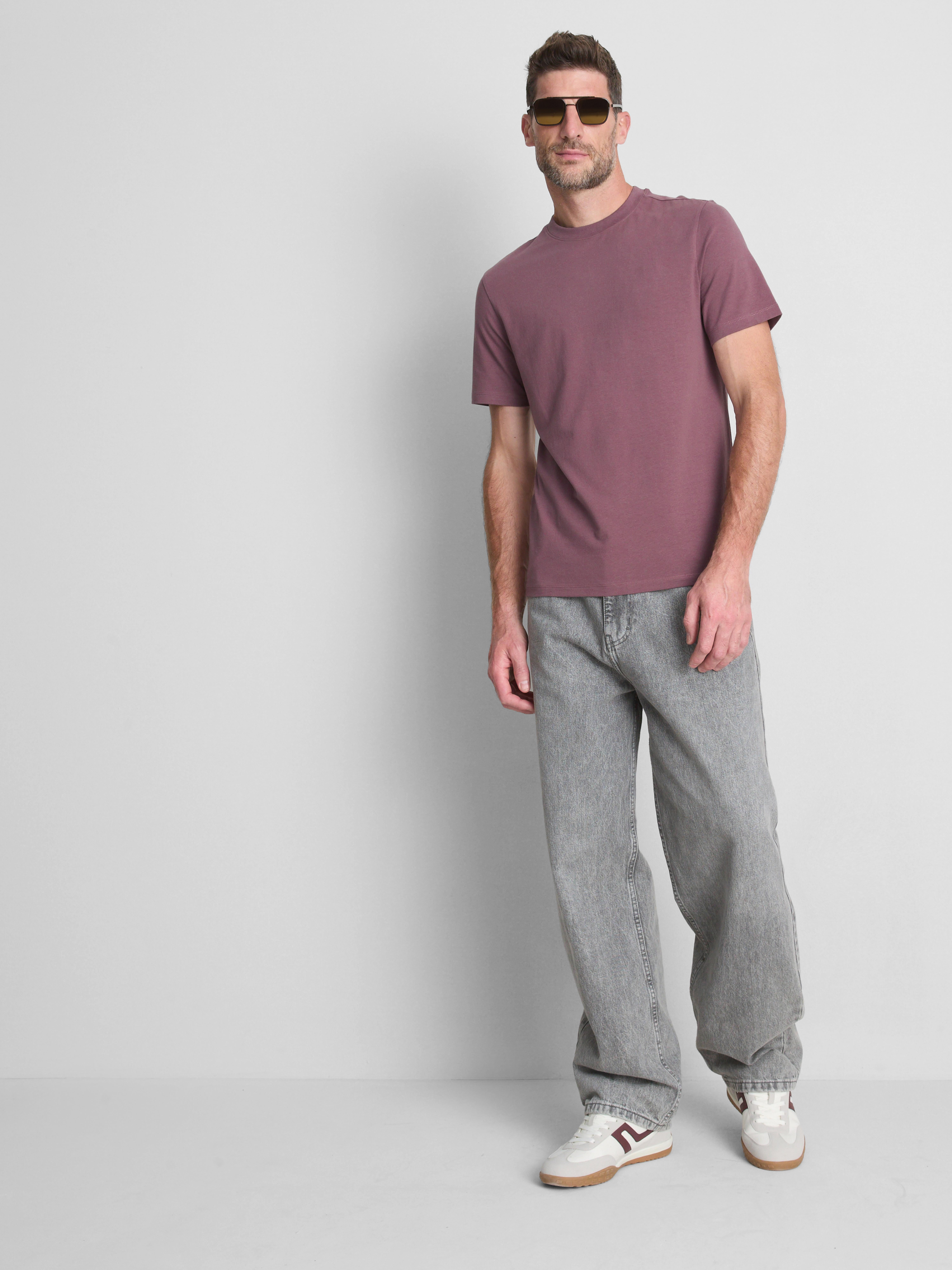 Relaxed Fit LYCRA® T-Shirt