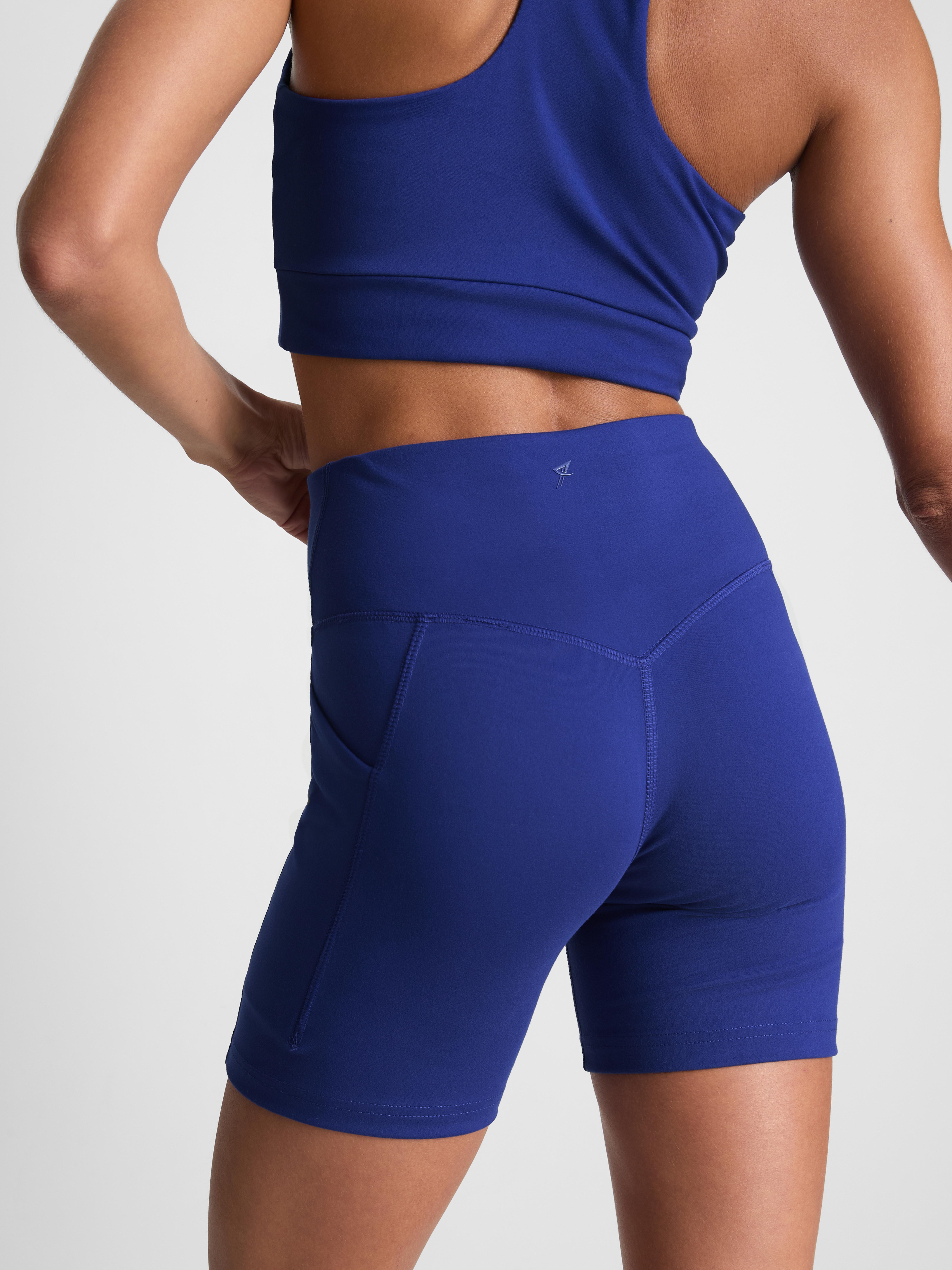 Smooth Support Yoga Shorts