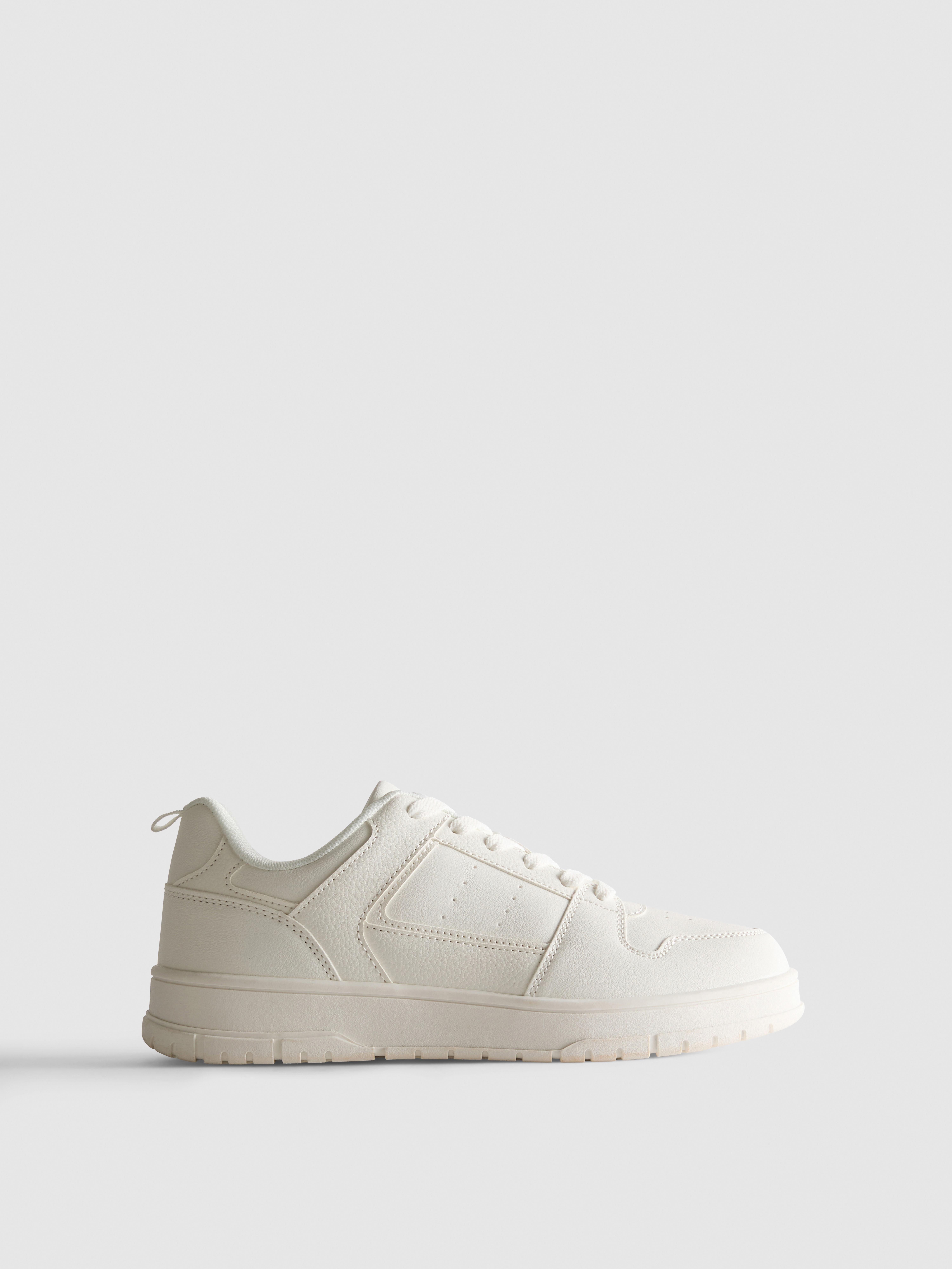 Sporty Low Top Sneakers