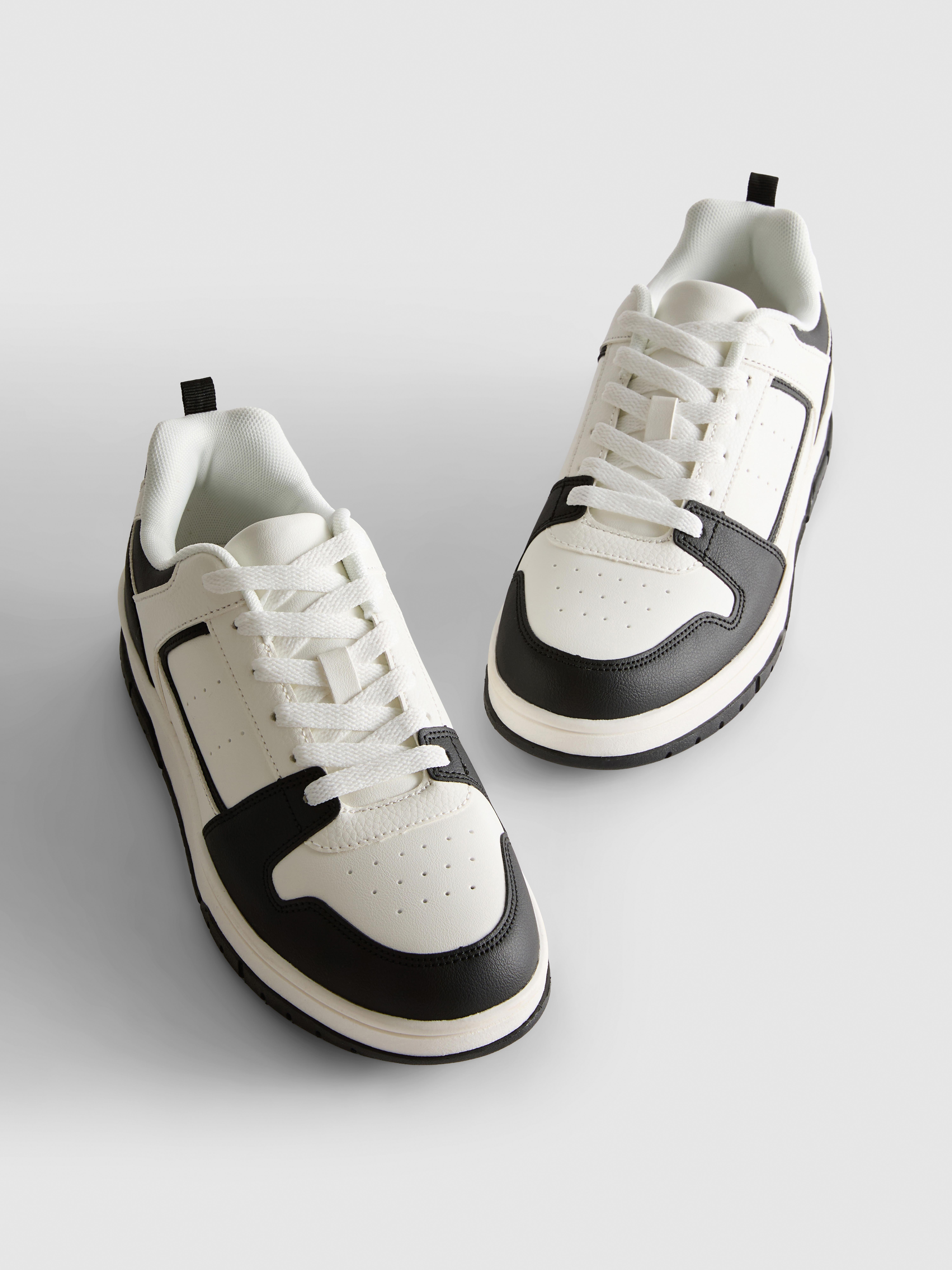Sporty Low Top Sneakers