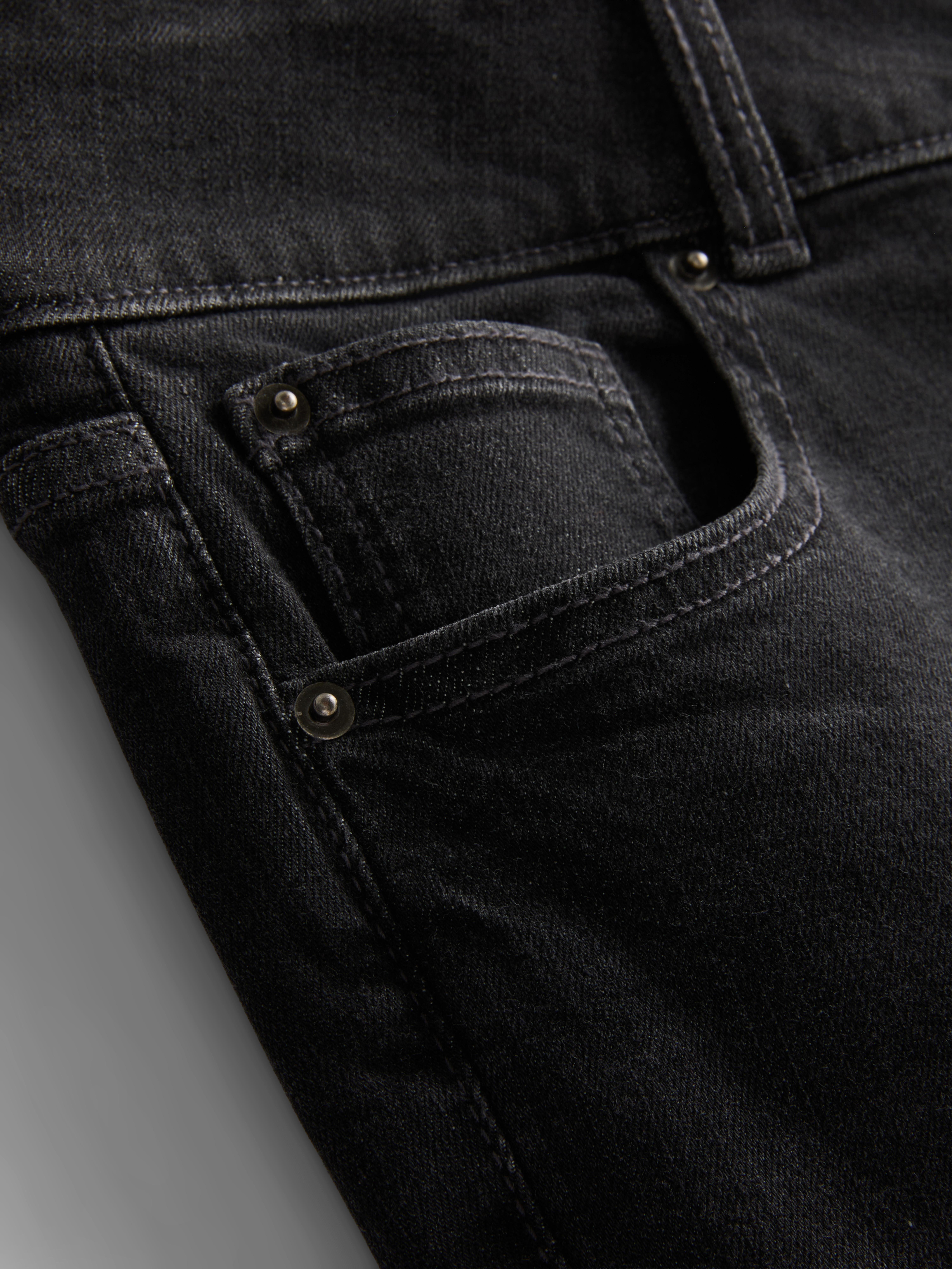 Cotton-Rich Low Rise Flare Jeans