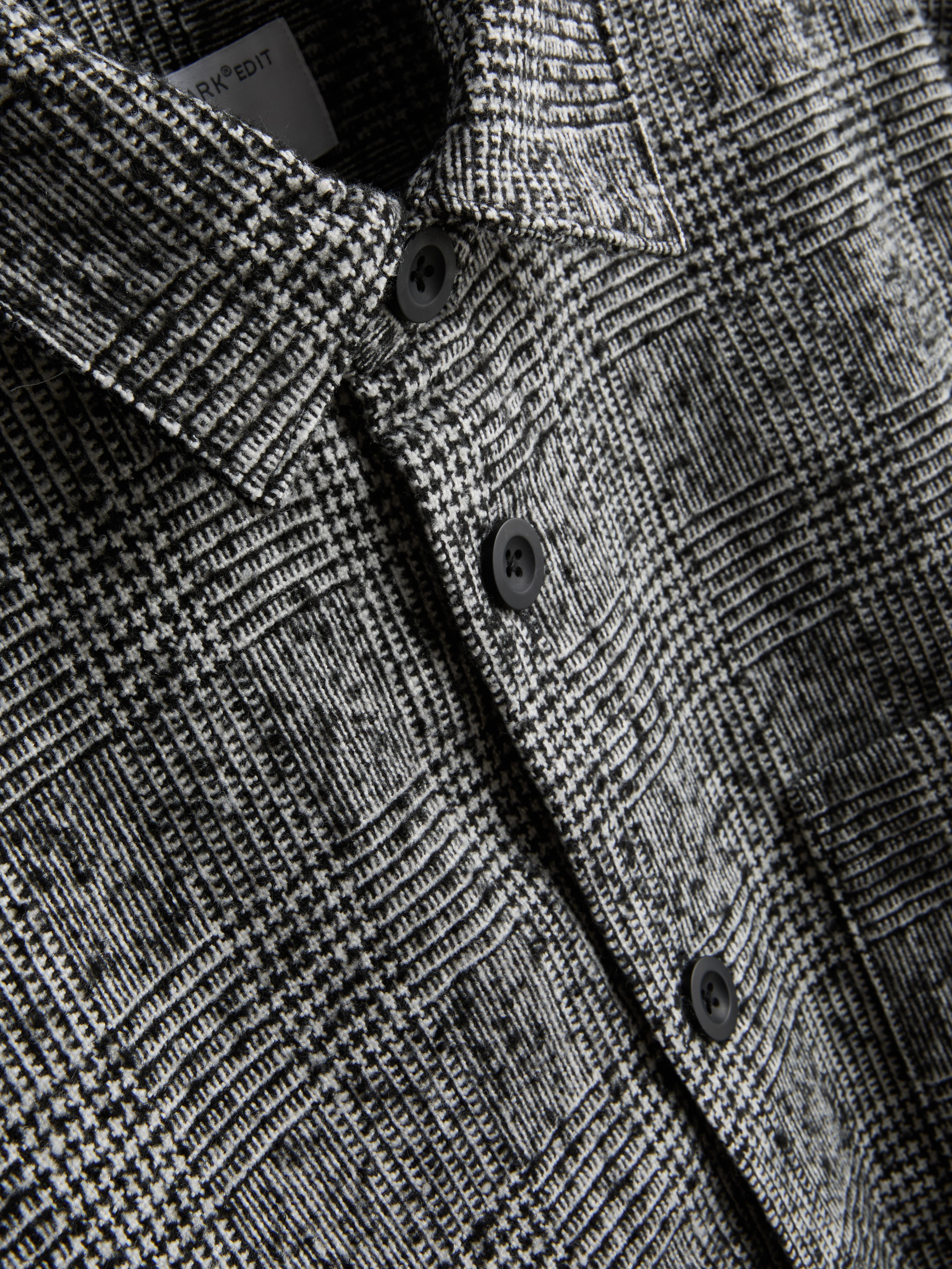 The Edit Check Overshirt