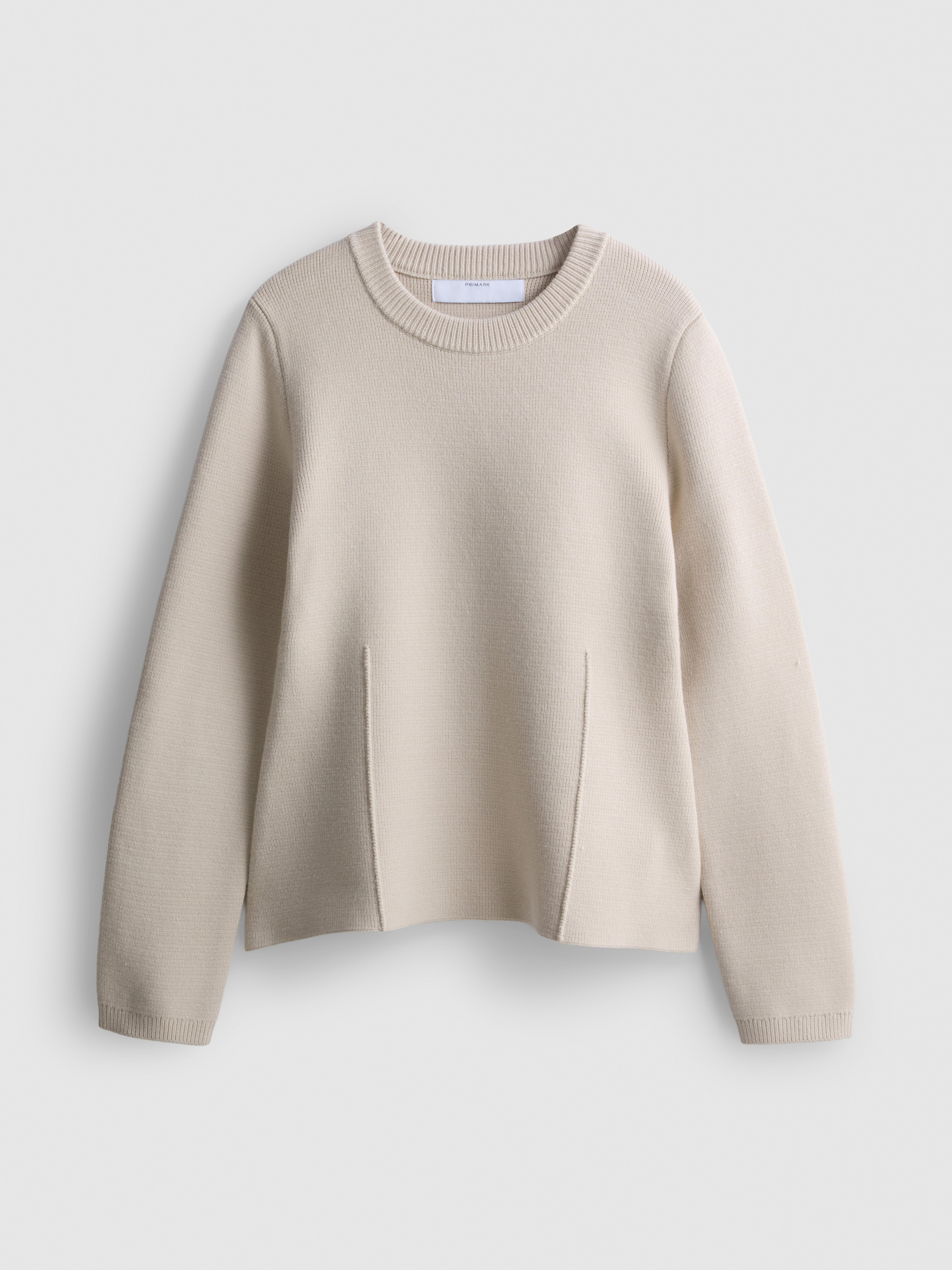 Pull en maille à coutures décoratives