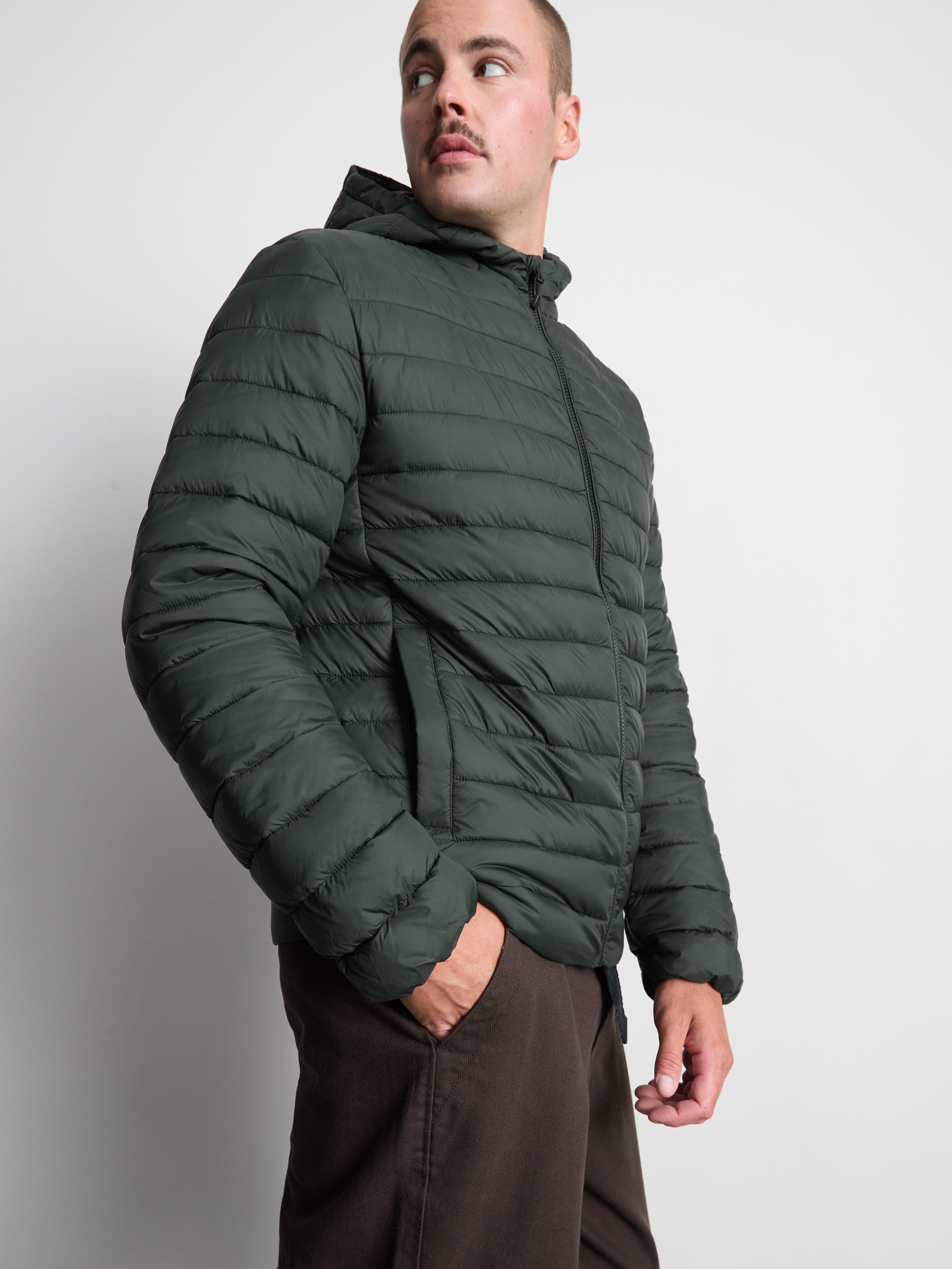 Chaqueta acolchada con capucha