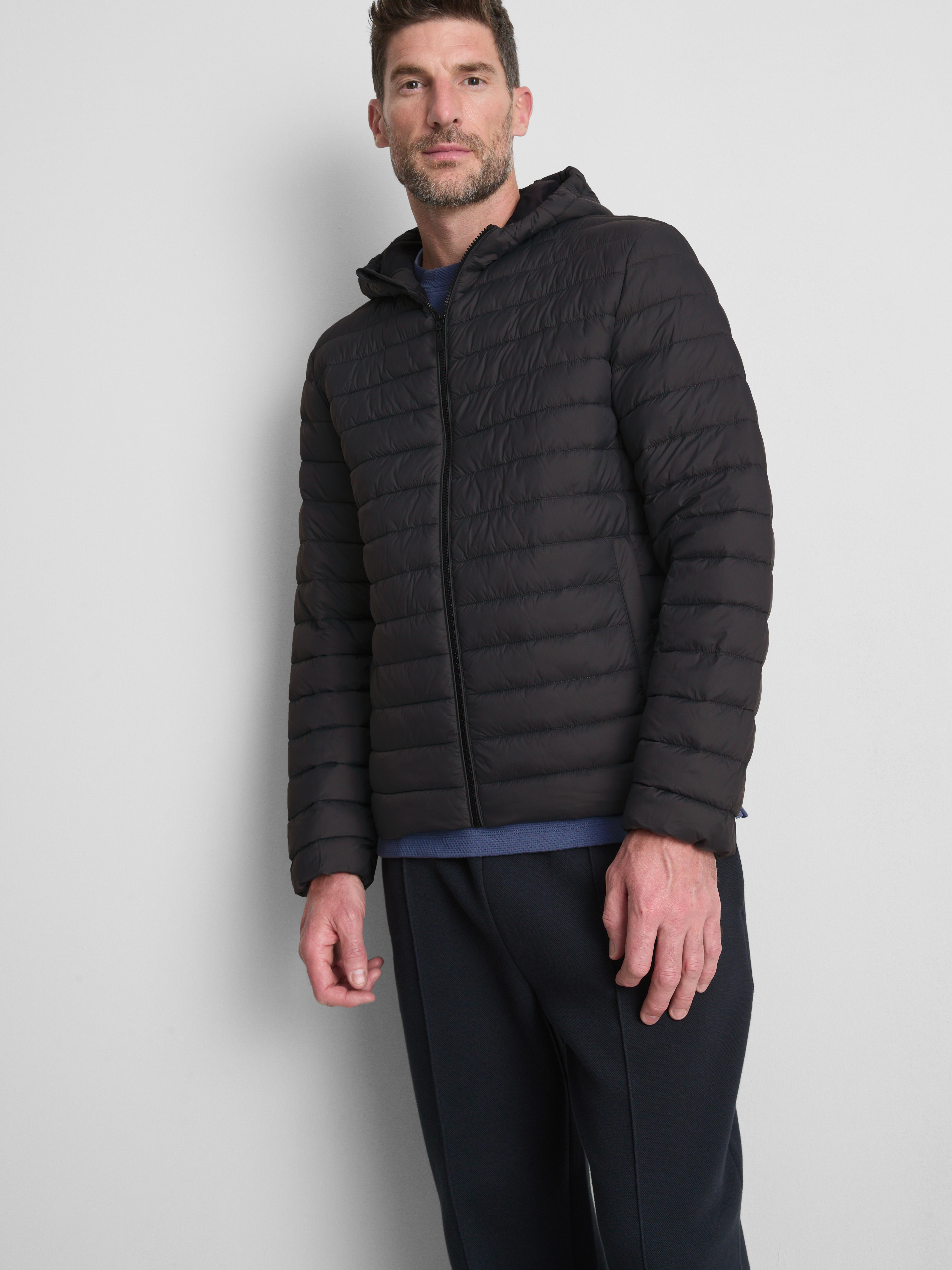 Wattierte Jacke mit Kapuze