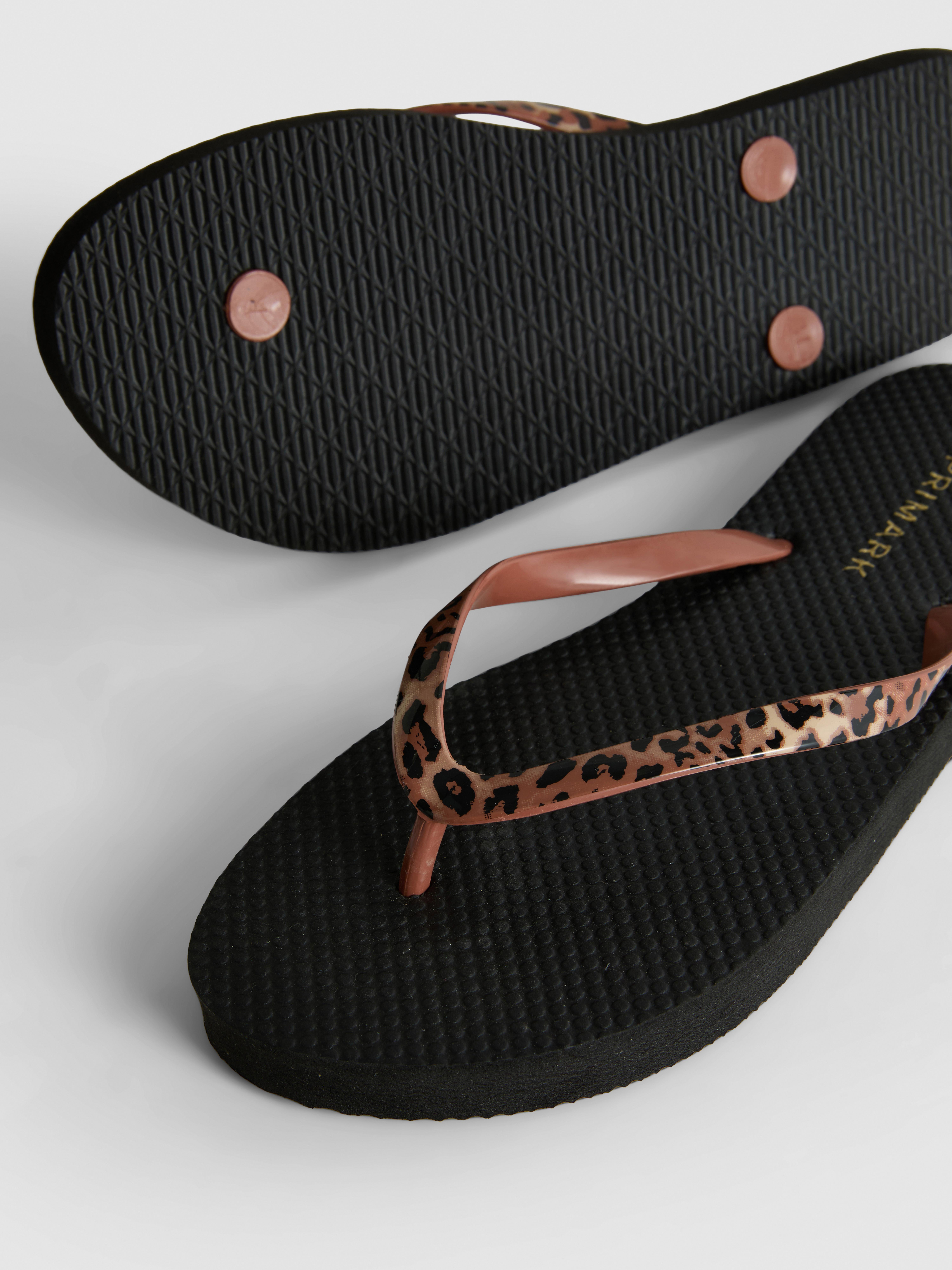 Women's Dark Brown Patterned Flip Flops | Penneys