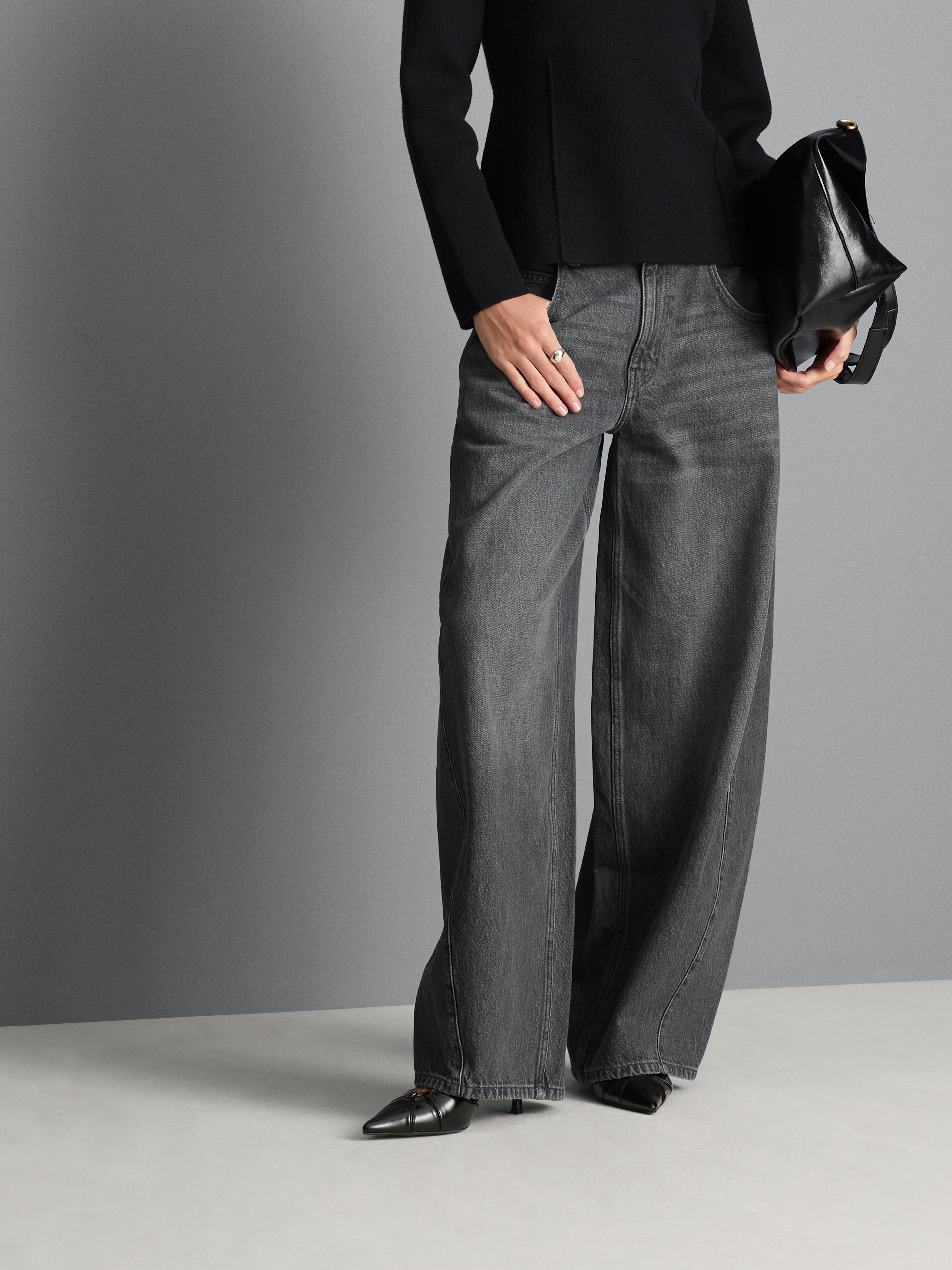 Cotton Denim Baggy Barrel Leg Jeans
