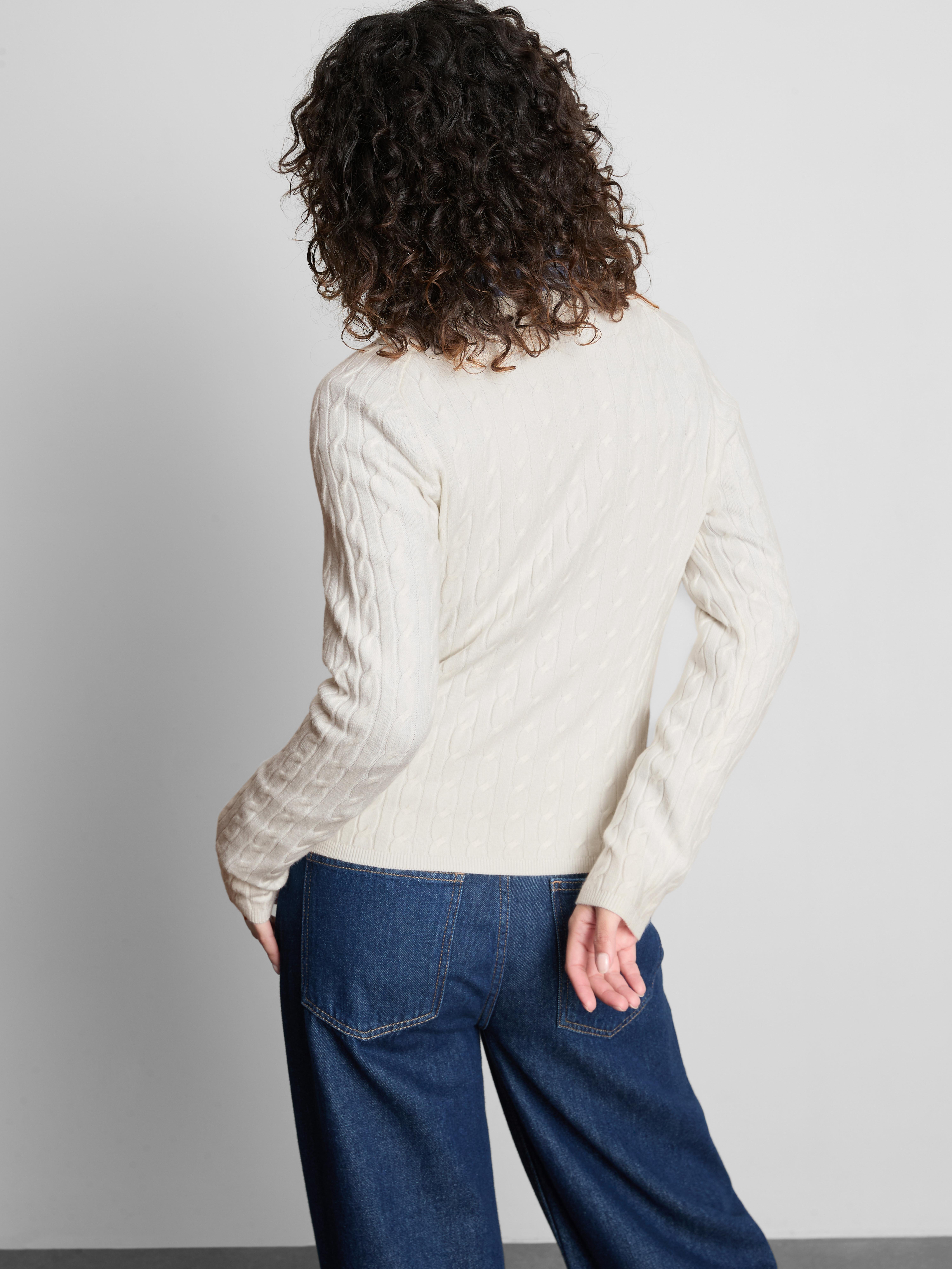 Cable Knit Crew Neck Sweater