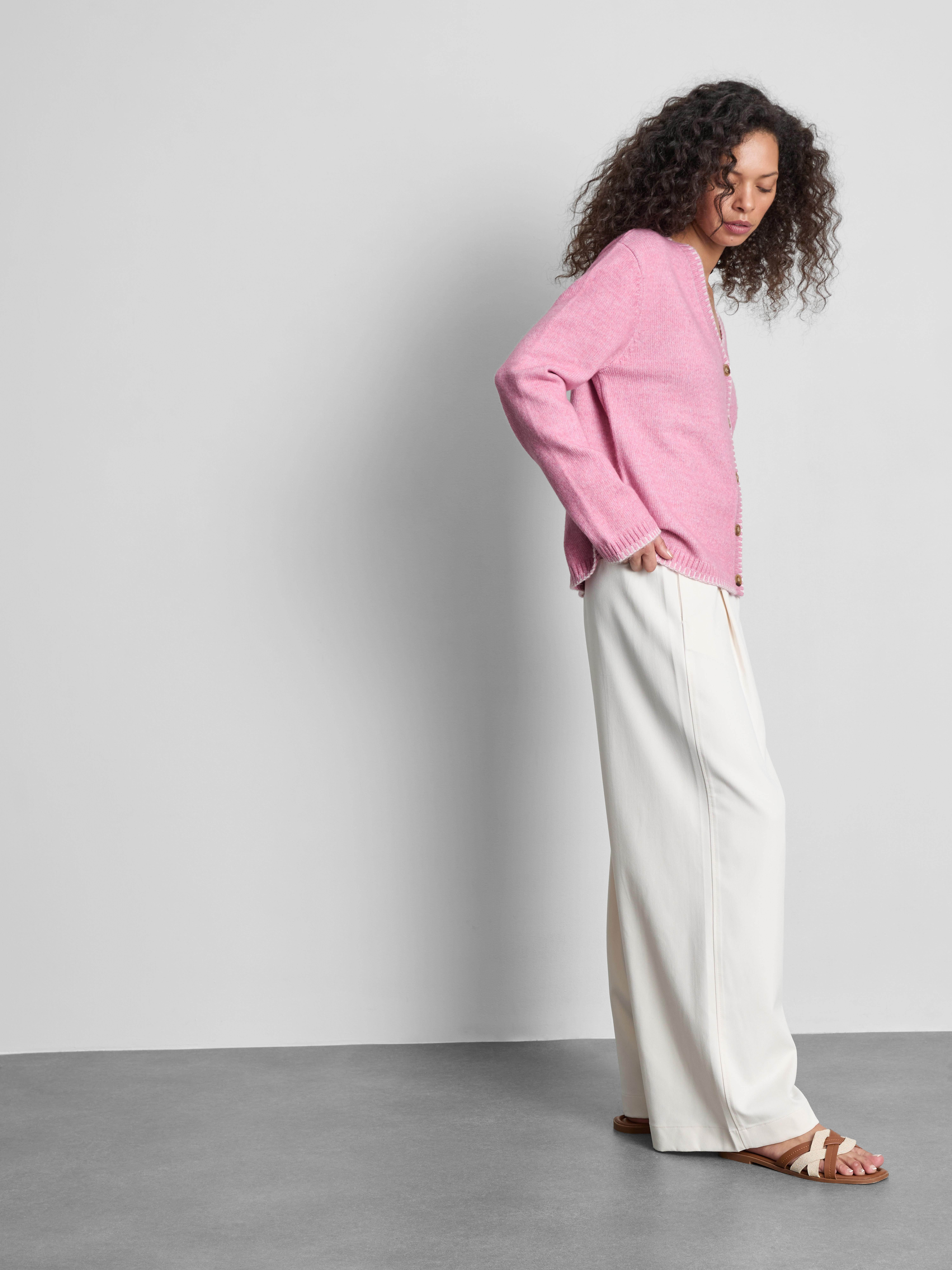 „Halo Stitch“ Cardigan mit V-Ausschnitt