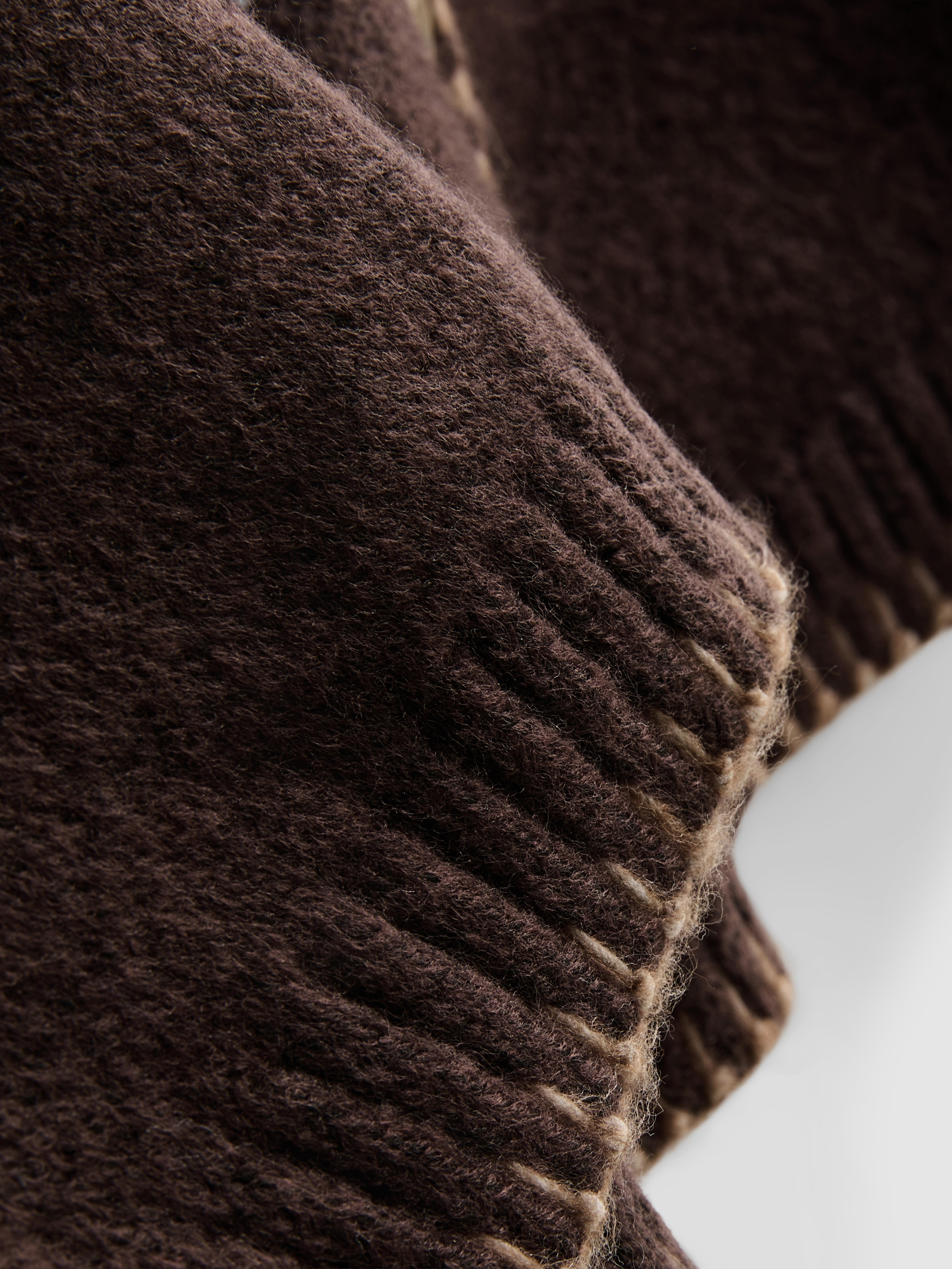 Halo Stitch V-Neck Cardigan