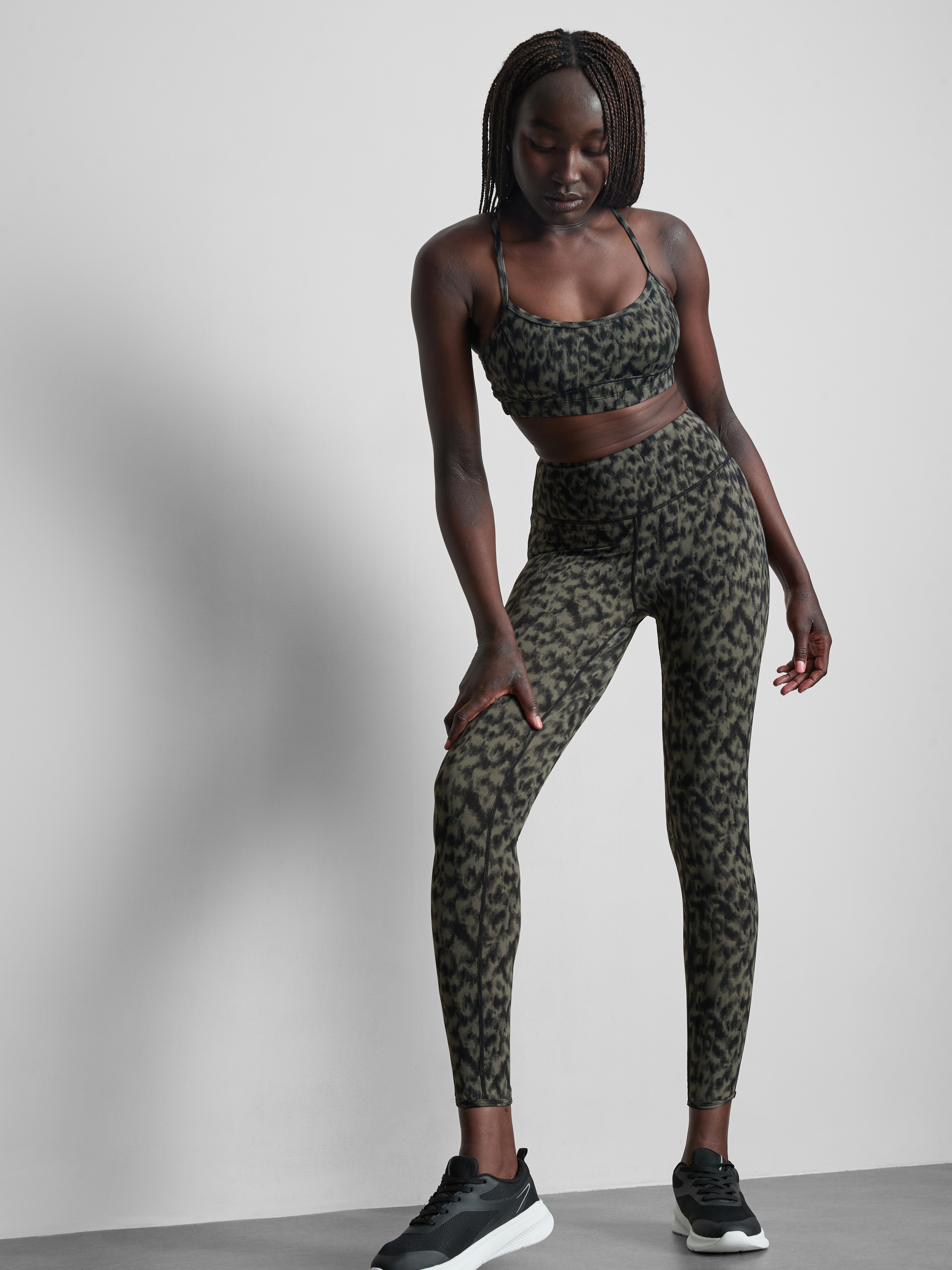 High-Waisted Leopard Print Active Leggings