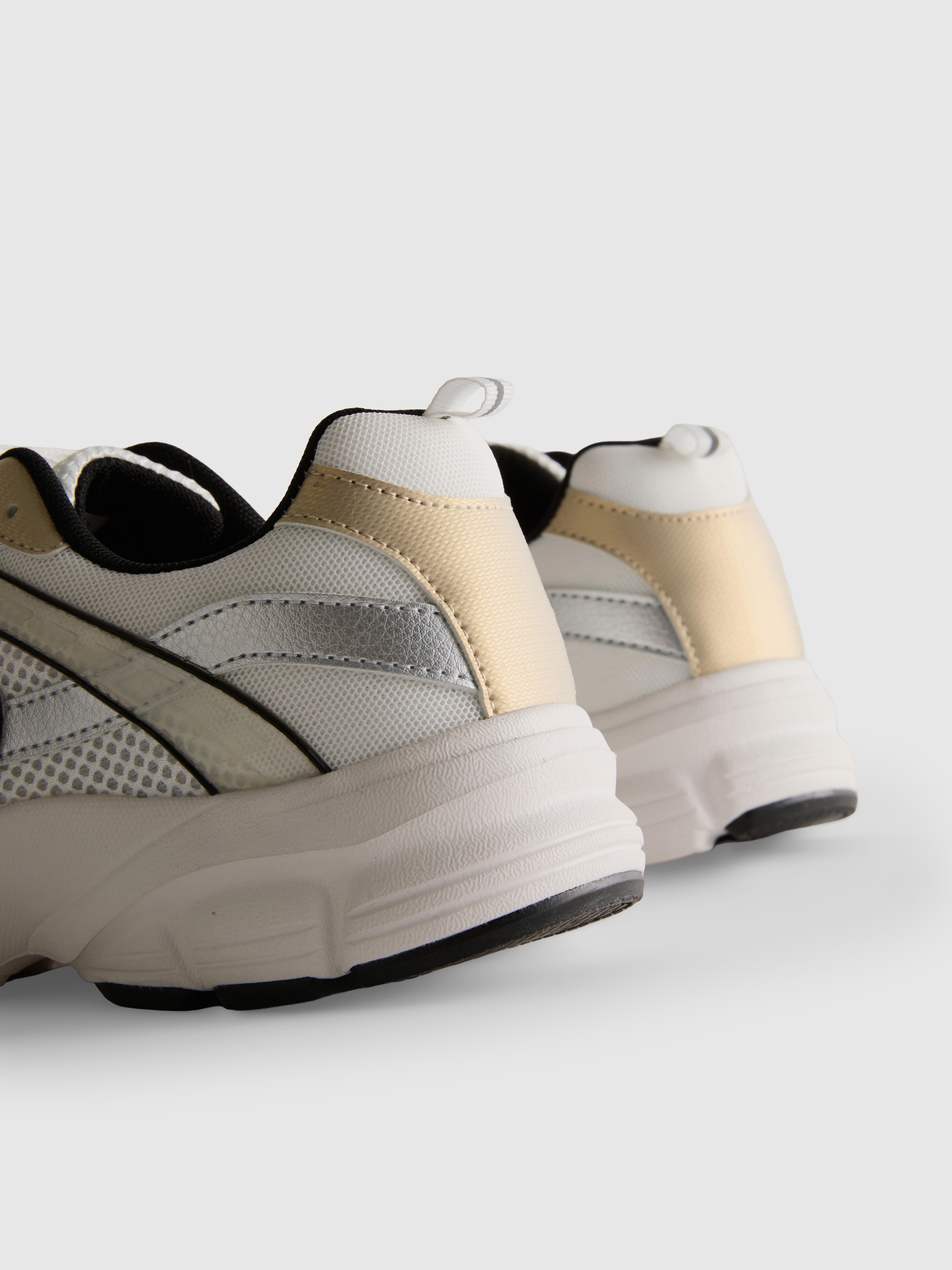 Chunky Dad Sneakers