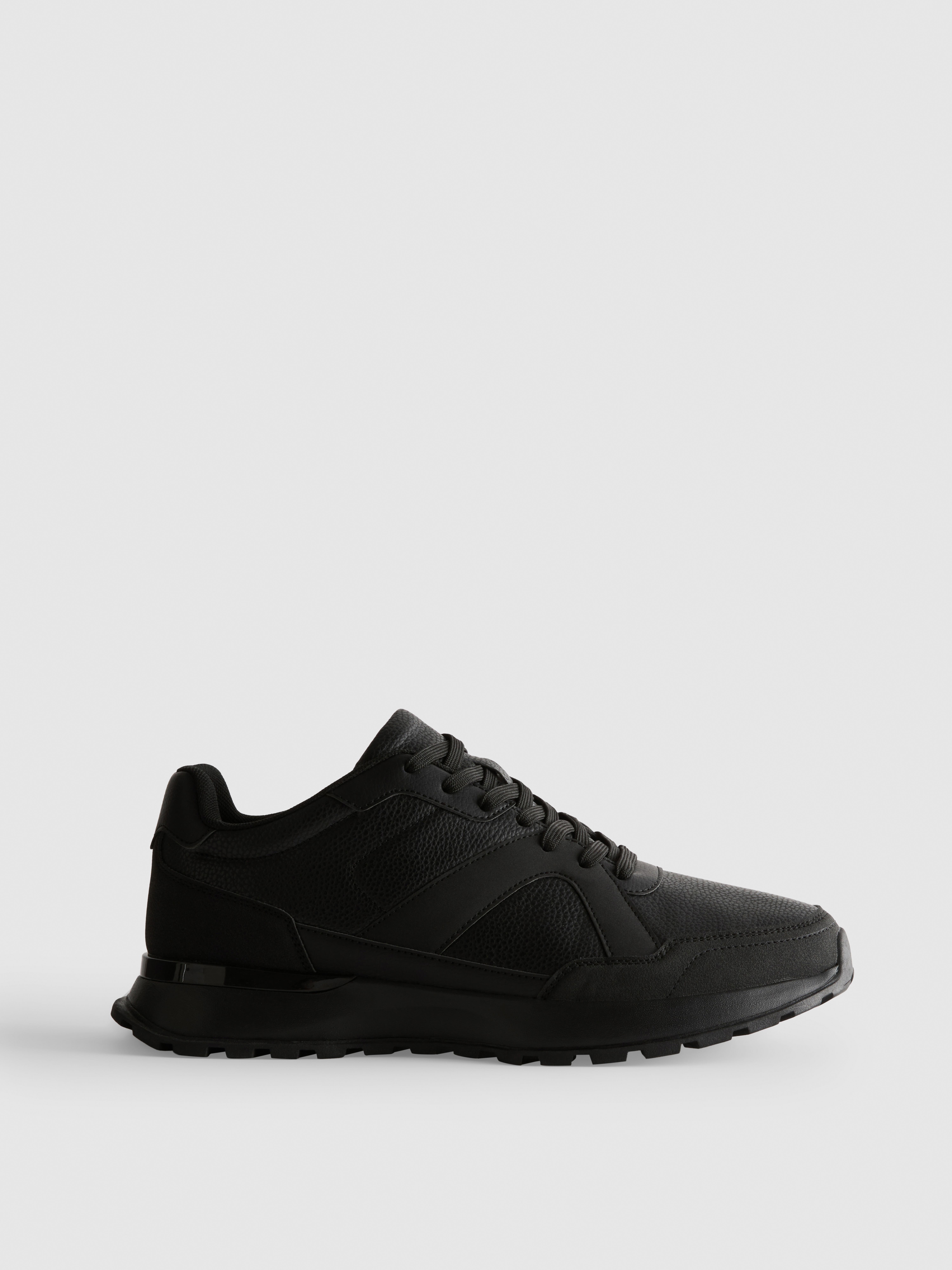 Lace-Up Trainers