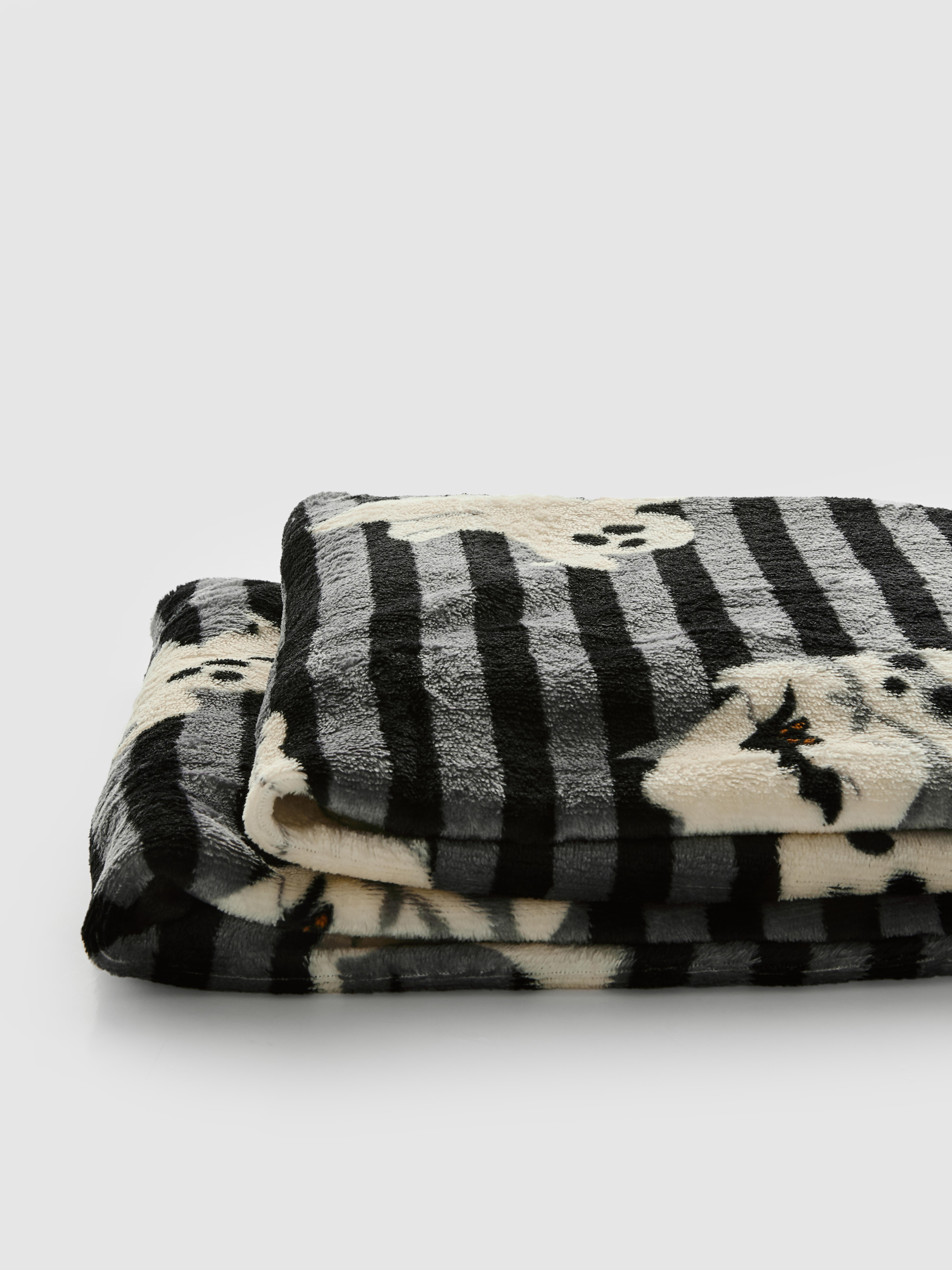 Halloween Ghost Stripe Throw