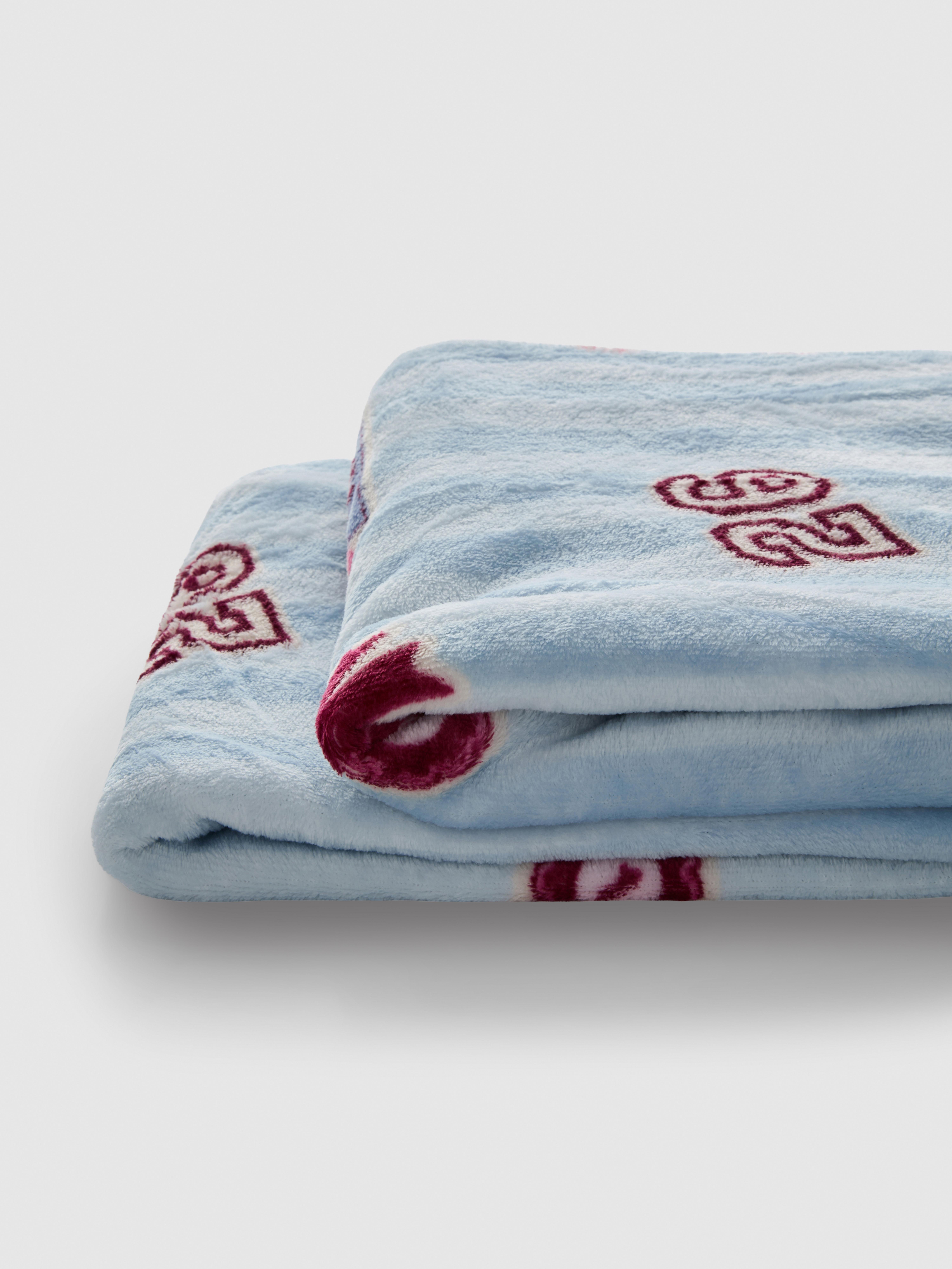 Super Soft Varsity Throw