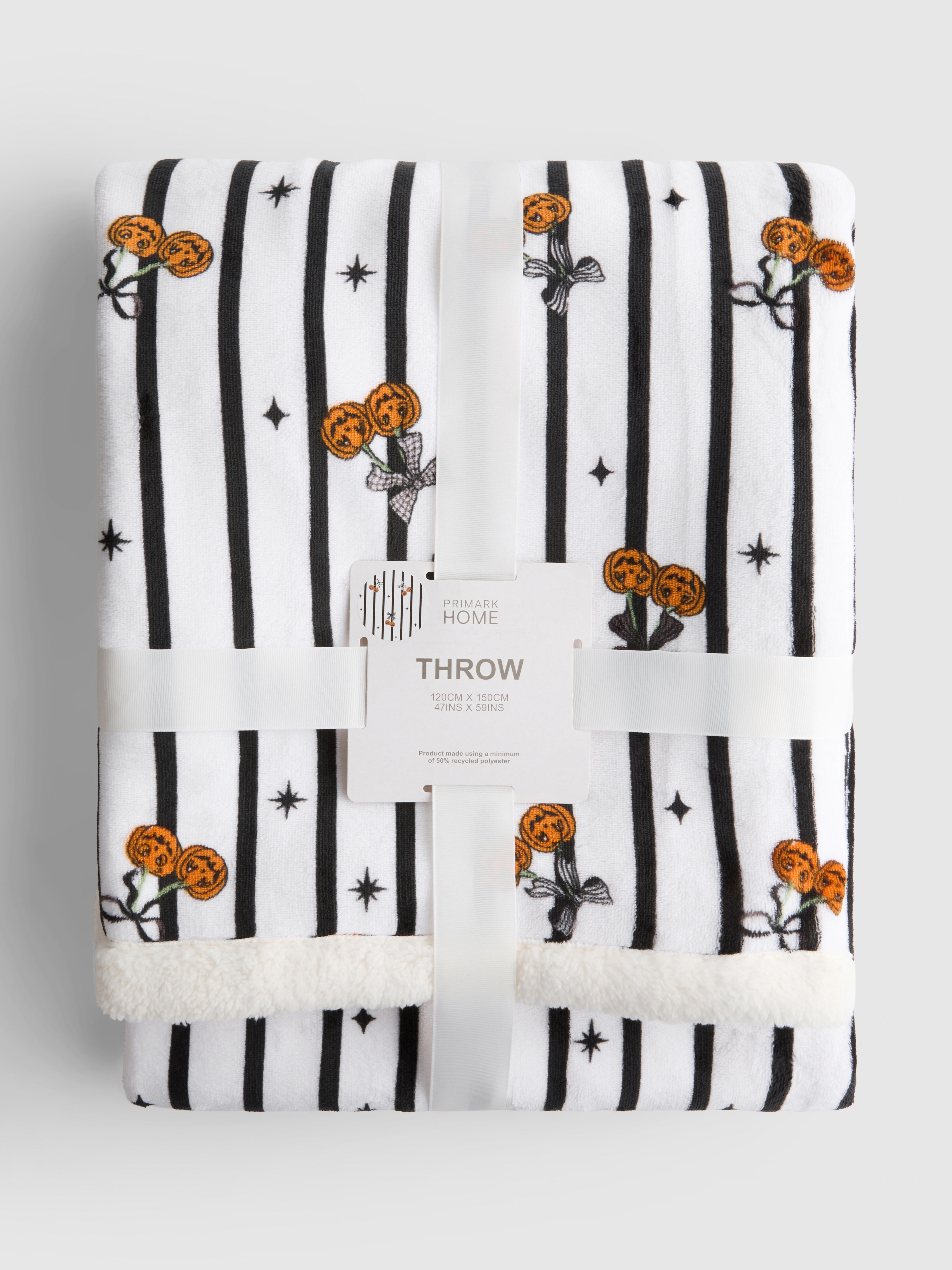 Pumpkin Stripe Throw