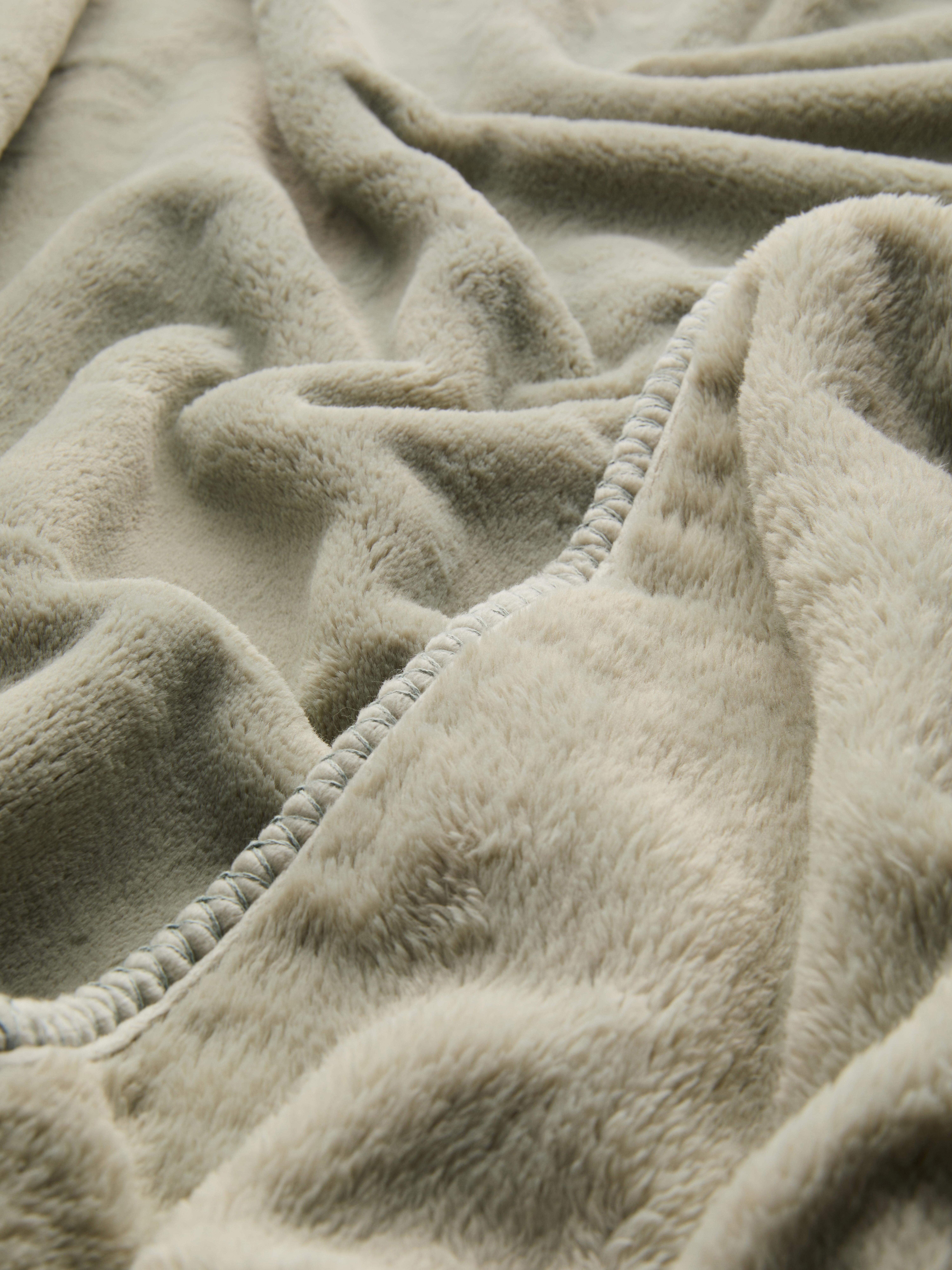 Blanket Stitch Throw
