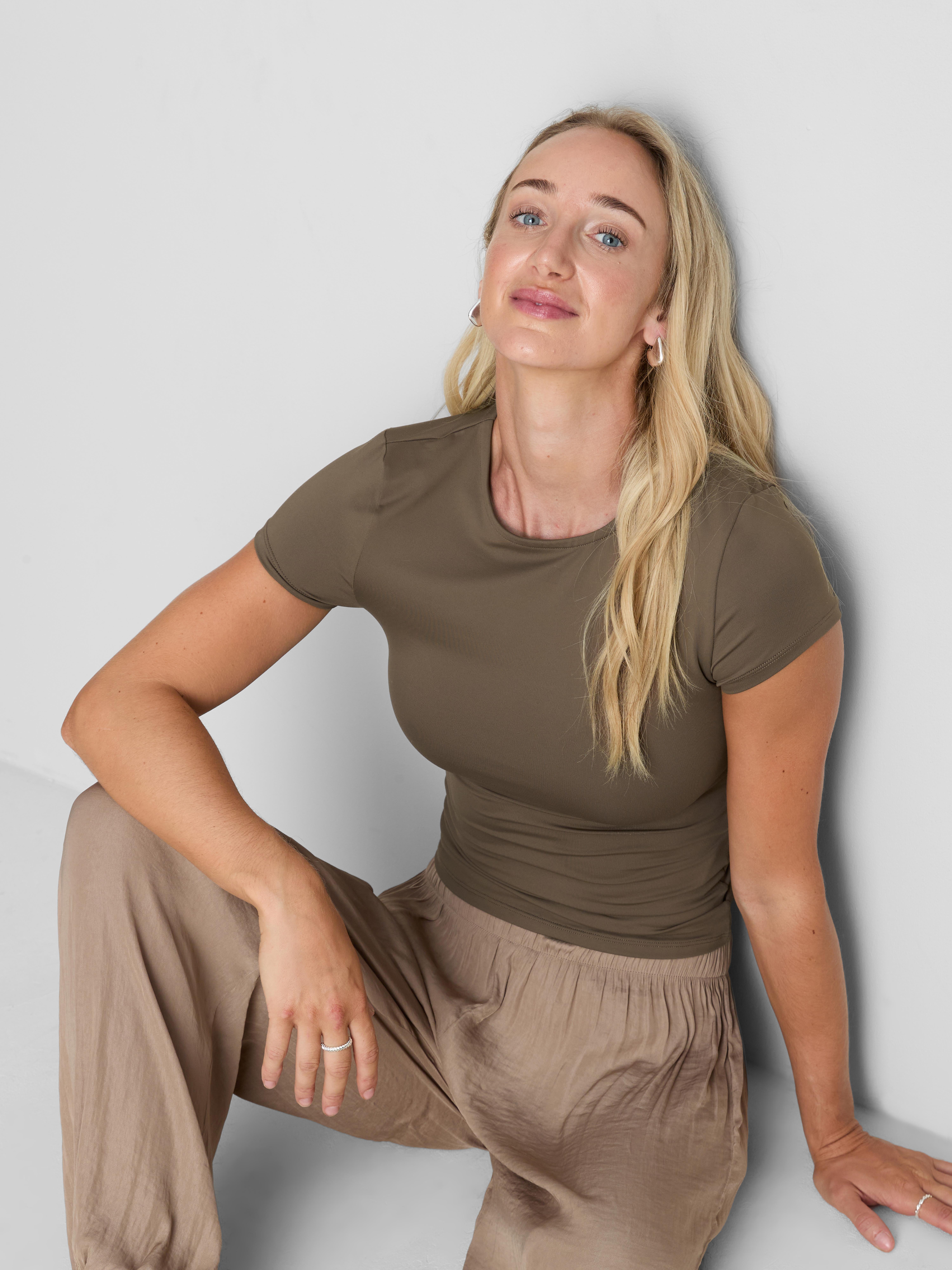 Second Skin Short Sleeve Tee
