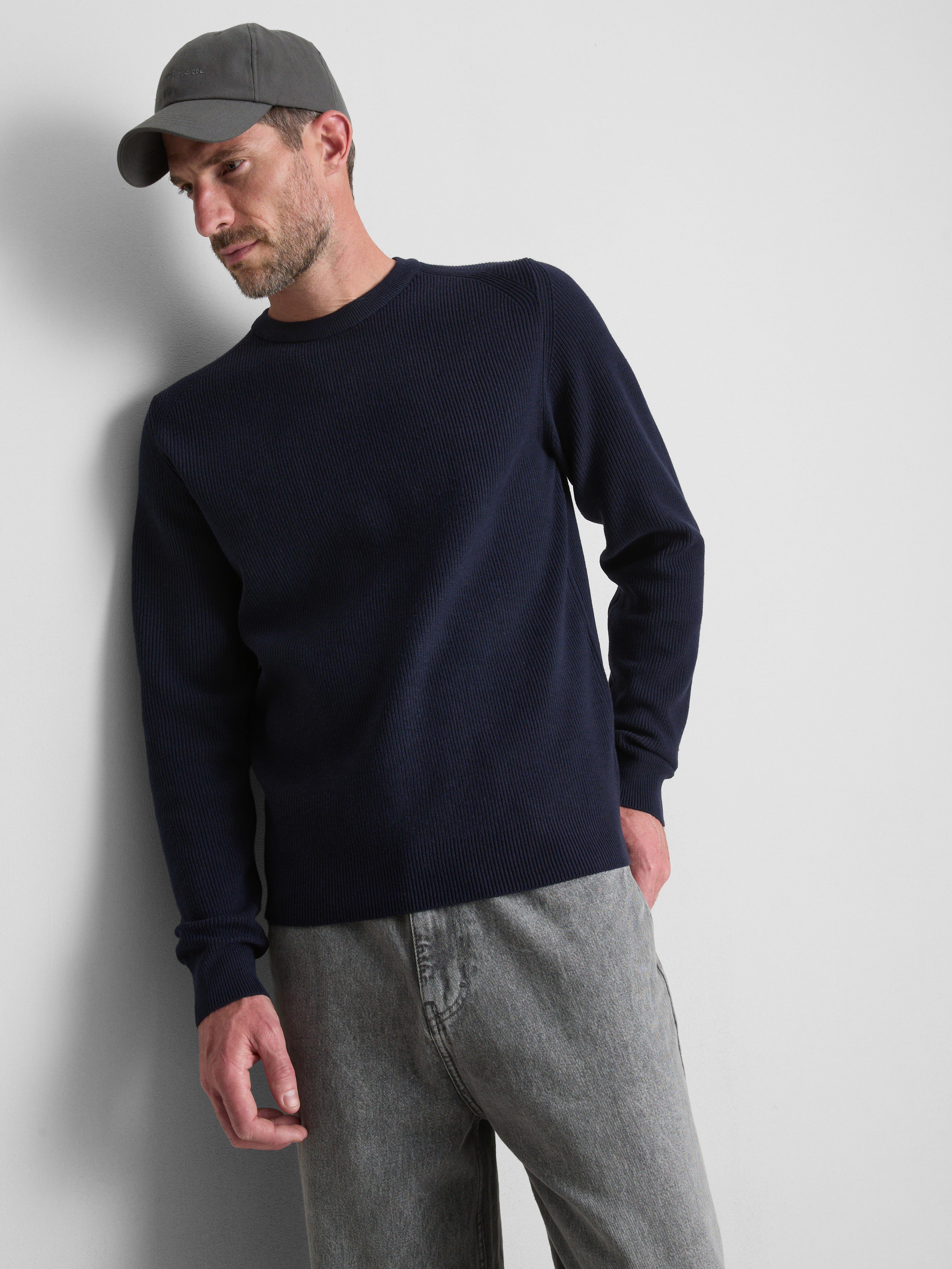 Ribbed Crew Neck Jumper