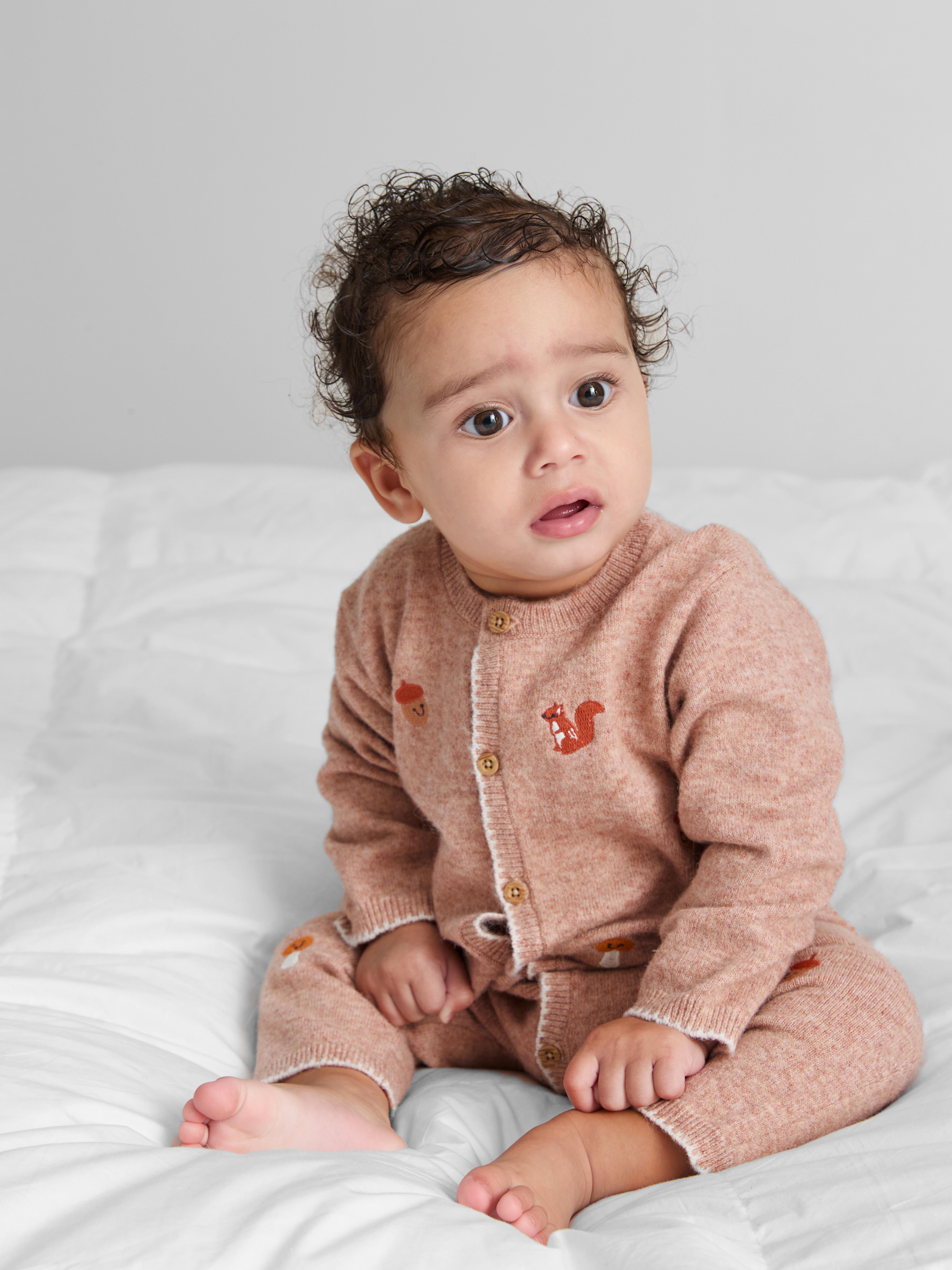 0-18mths | Embroidered Newborn Romper