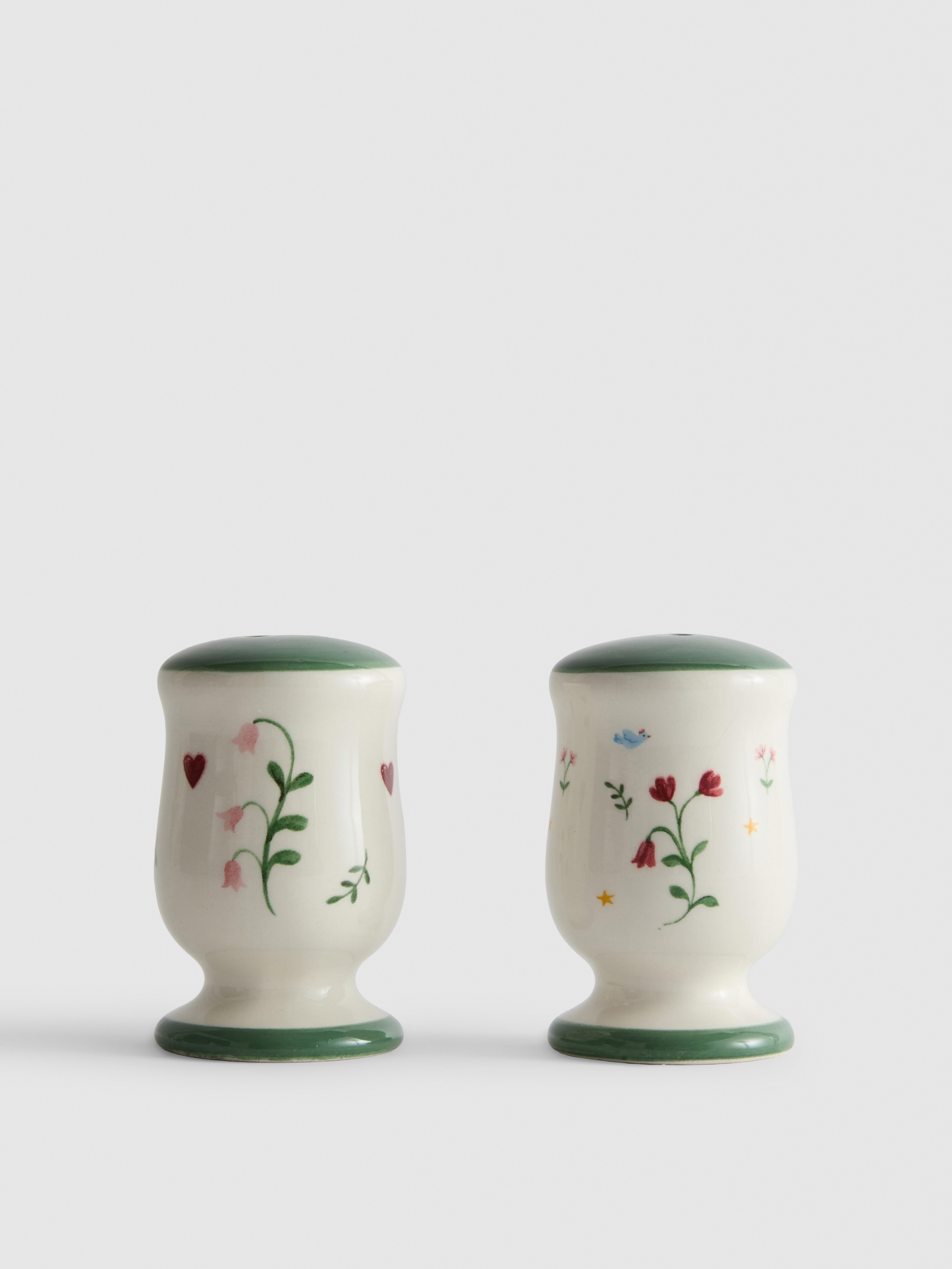 2pk Floral Salt And Pepper Shakers
