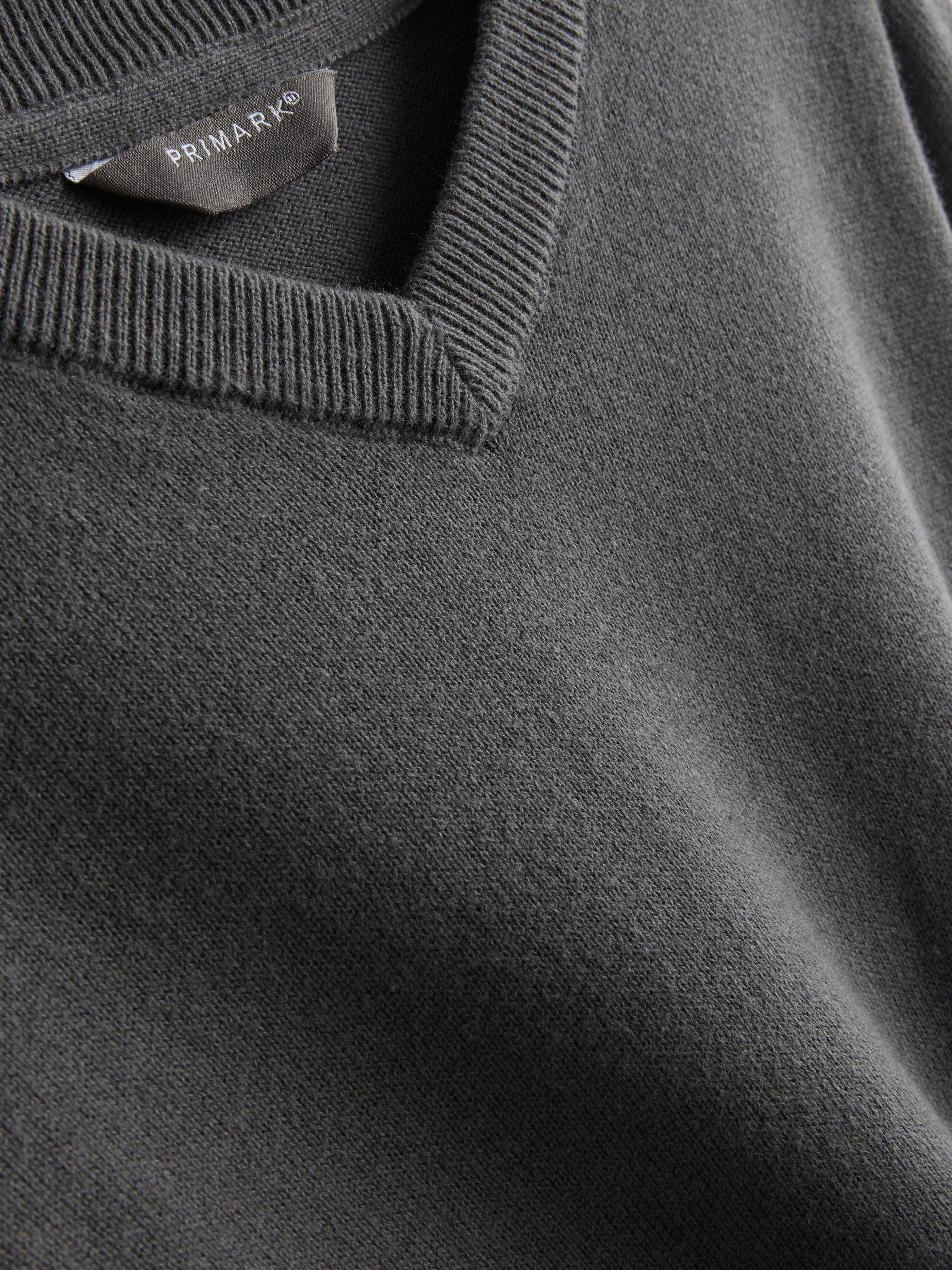 7-15yrs | 2pk Unisex Cotton Rich V-Neck School Jumpers