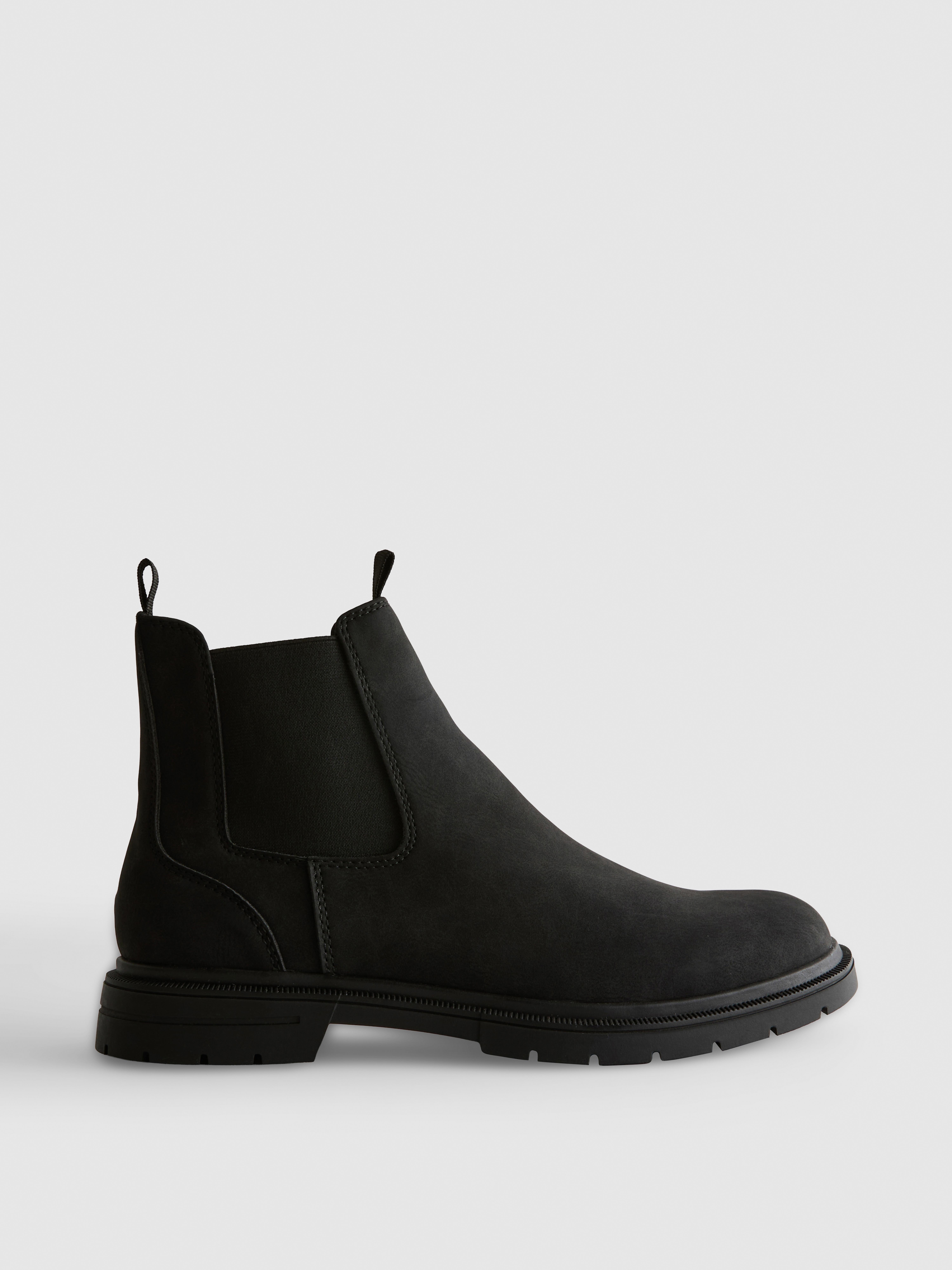 Chelsea Boots