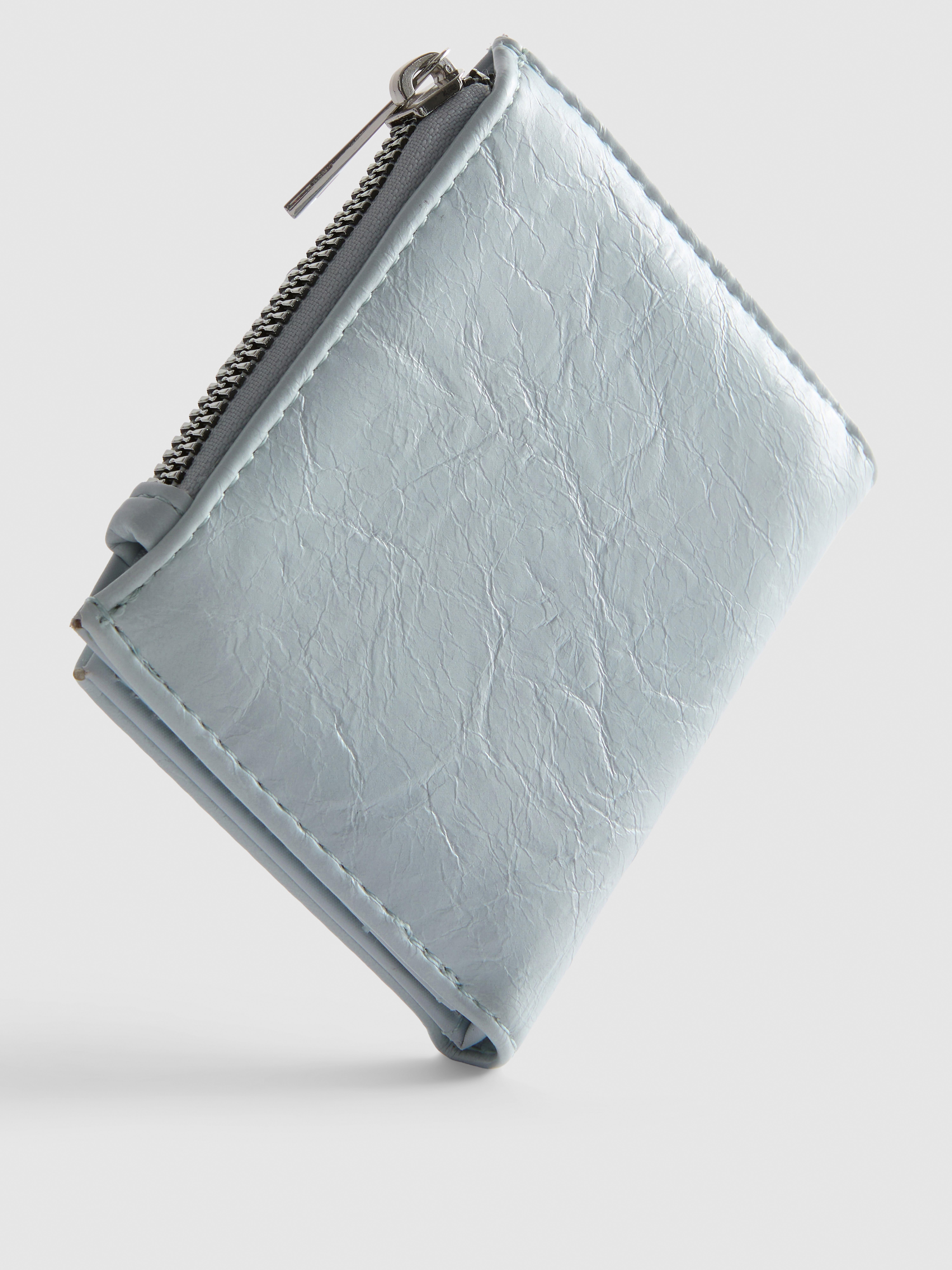 Portafoglio strutturato con zip