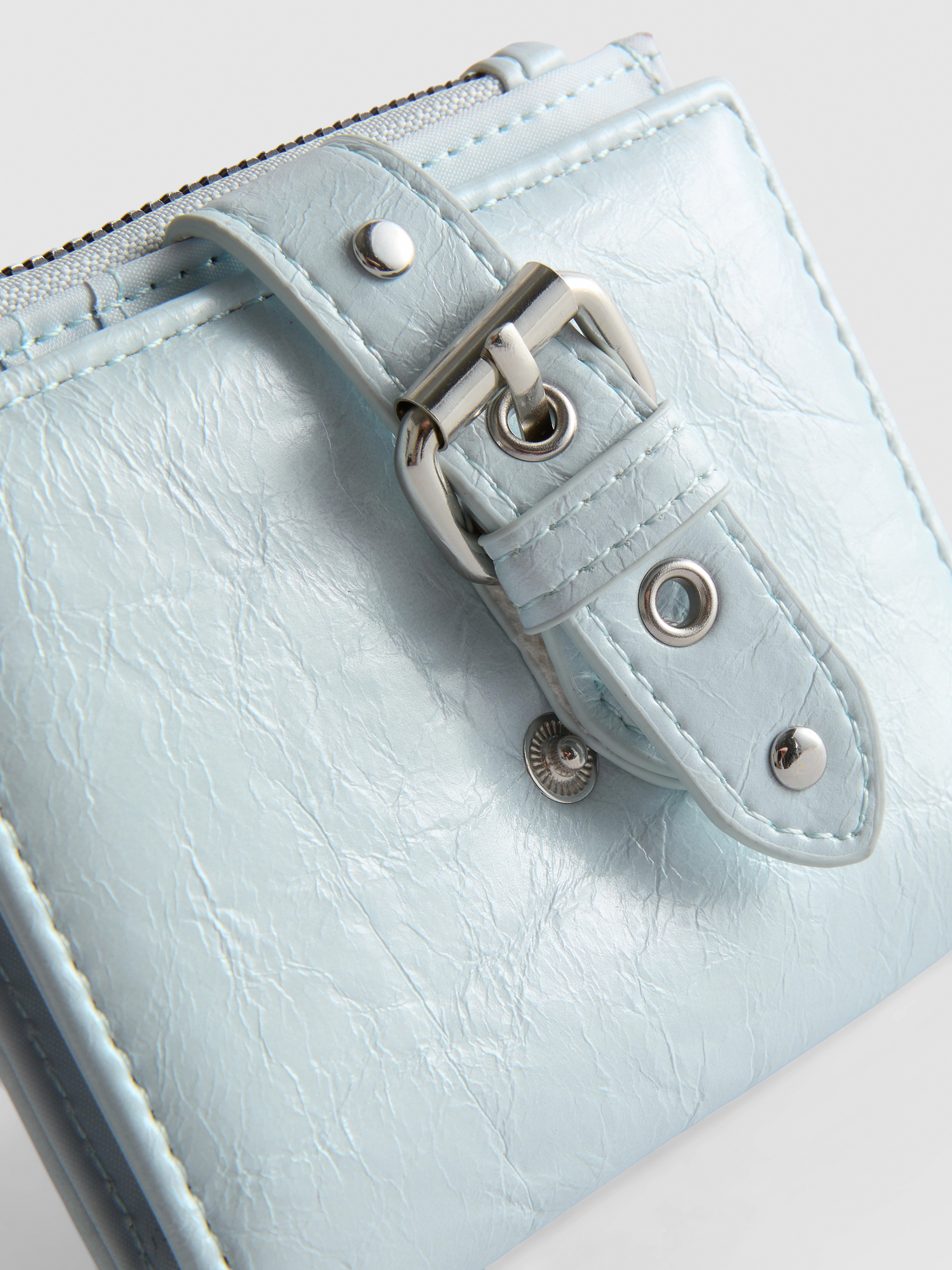 Portafoglio strutturato con zip
