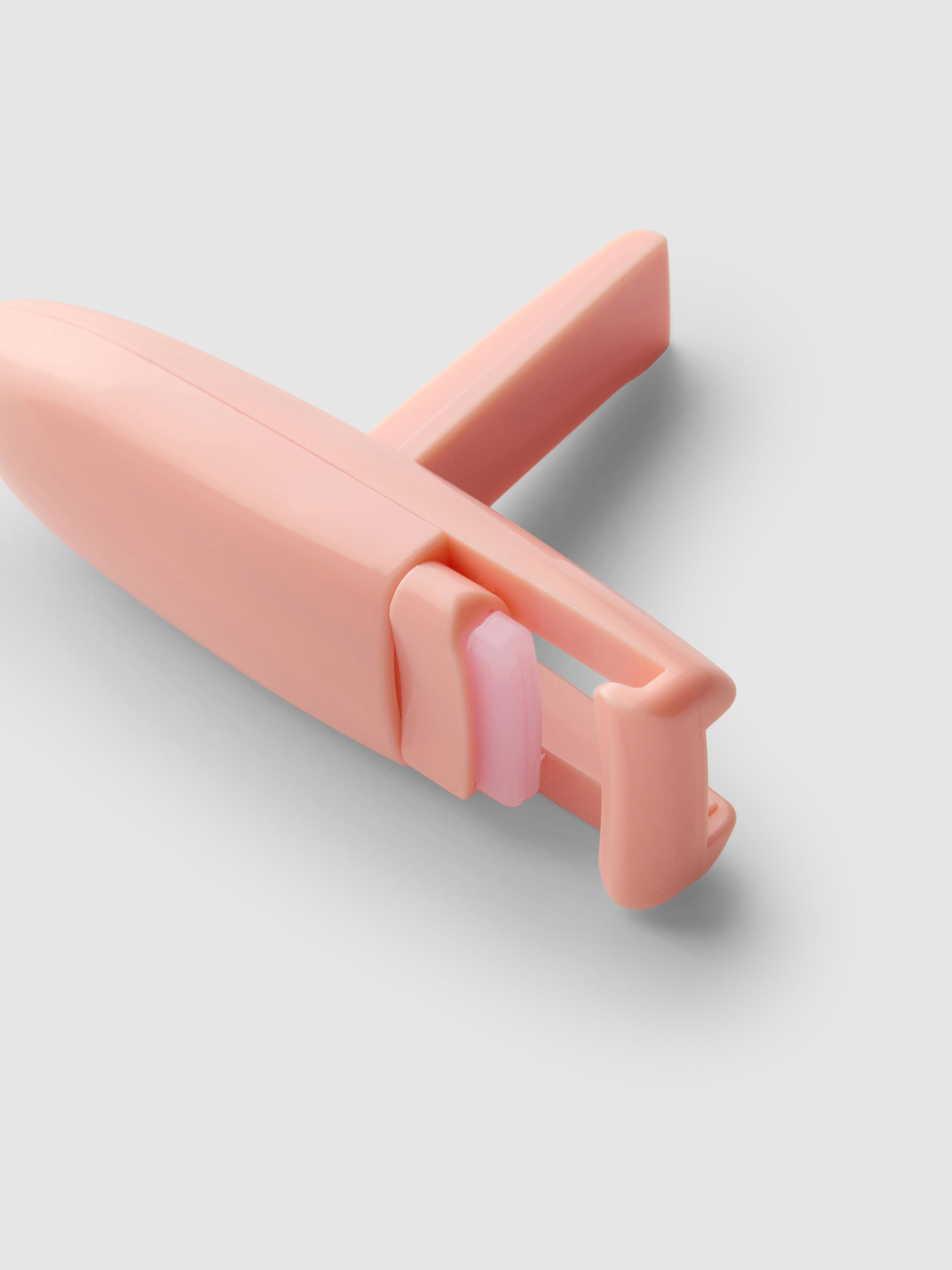PS... Mini Edge Eyelash Curler