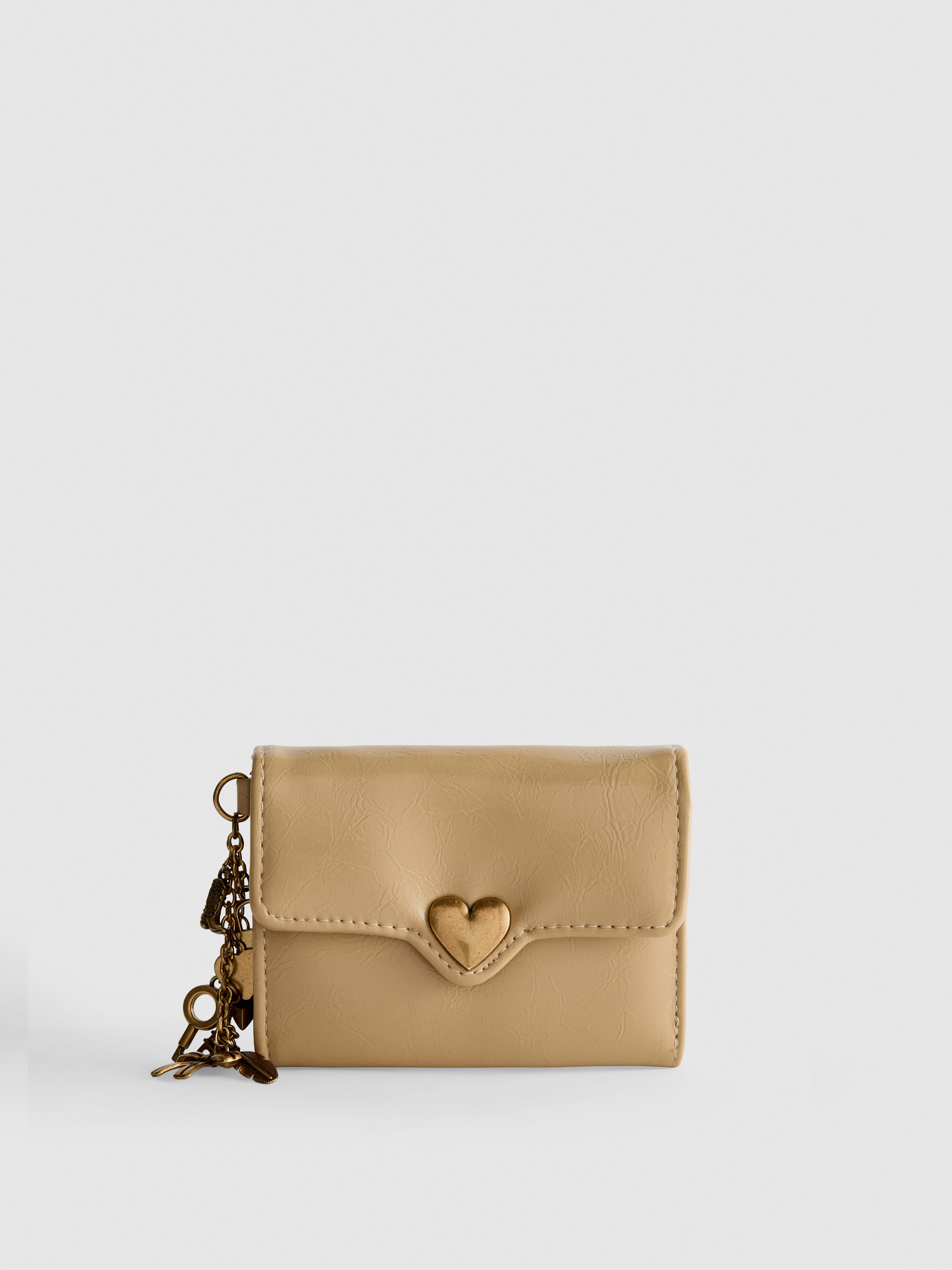 Heart Clasp Charm Wallet