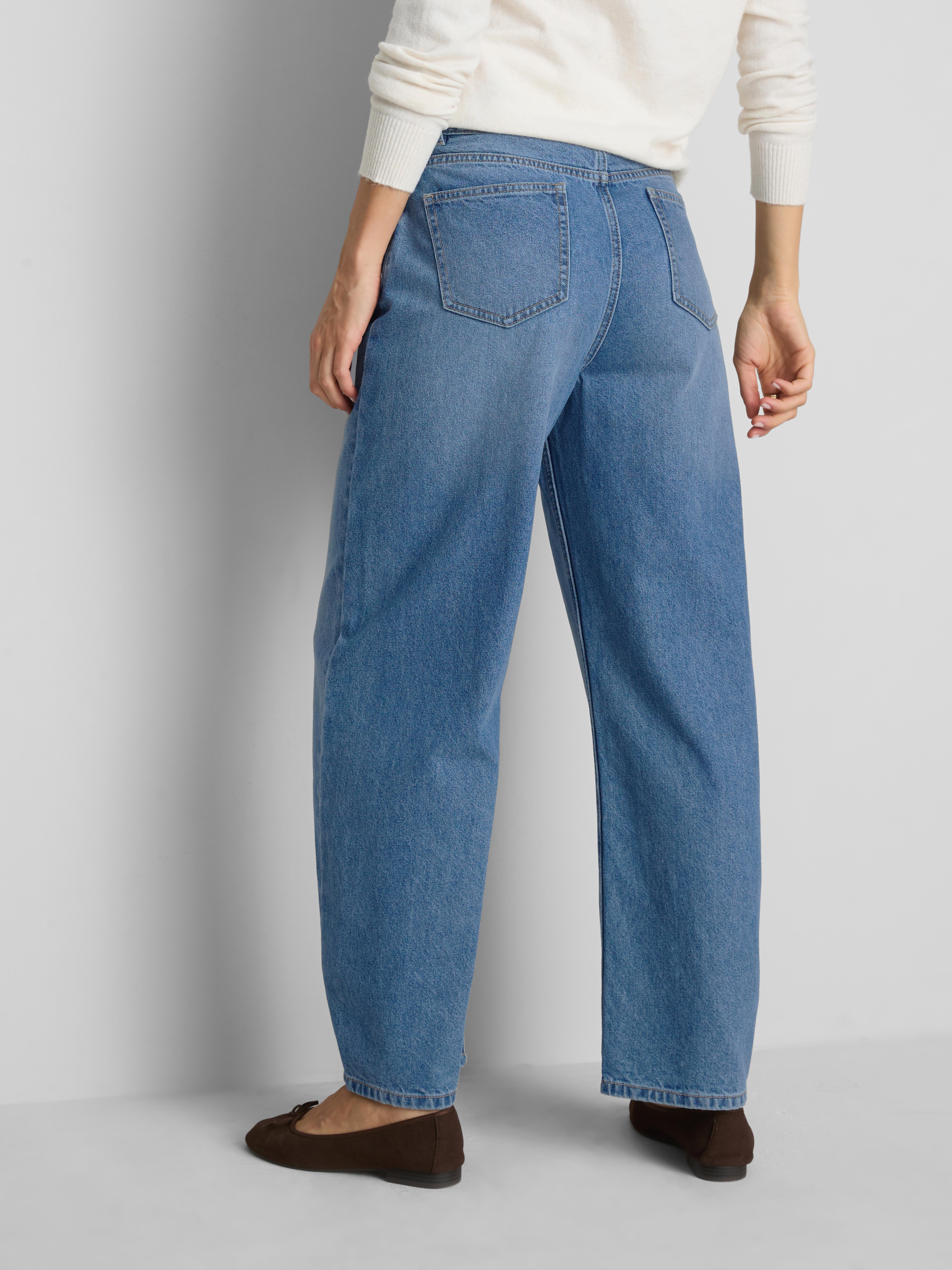 High-Waisted Barrel-Leg Jeans
