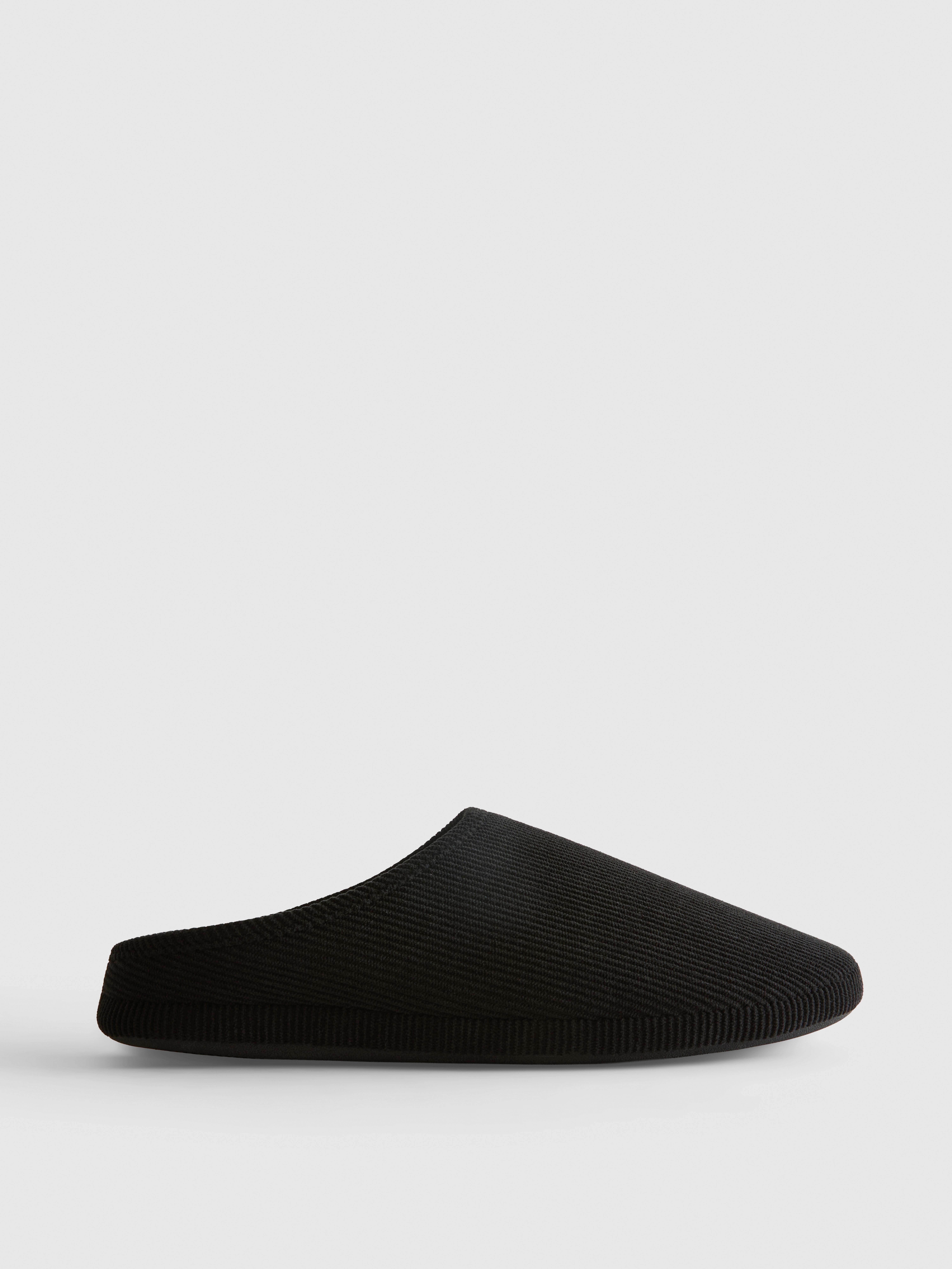 Chaussons-mules en velours côtelé