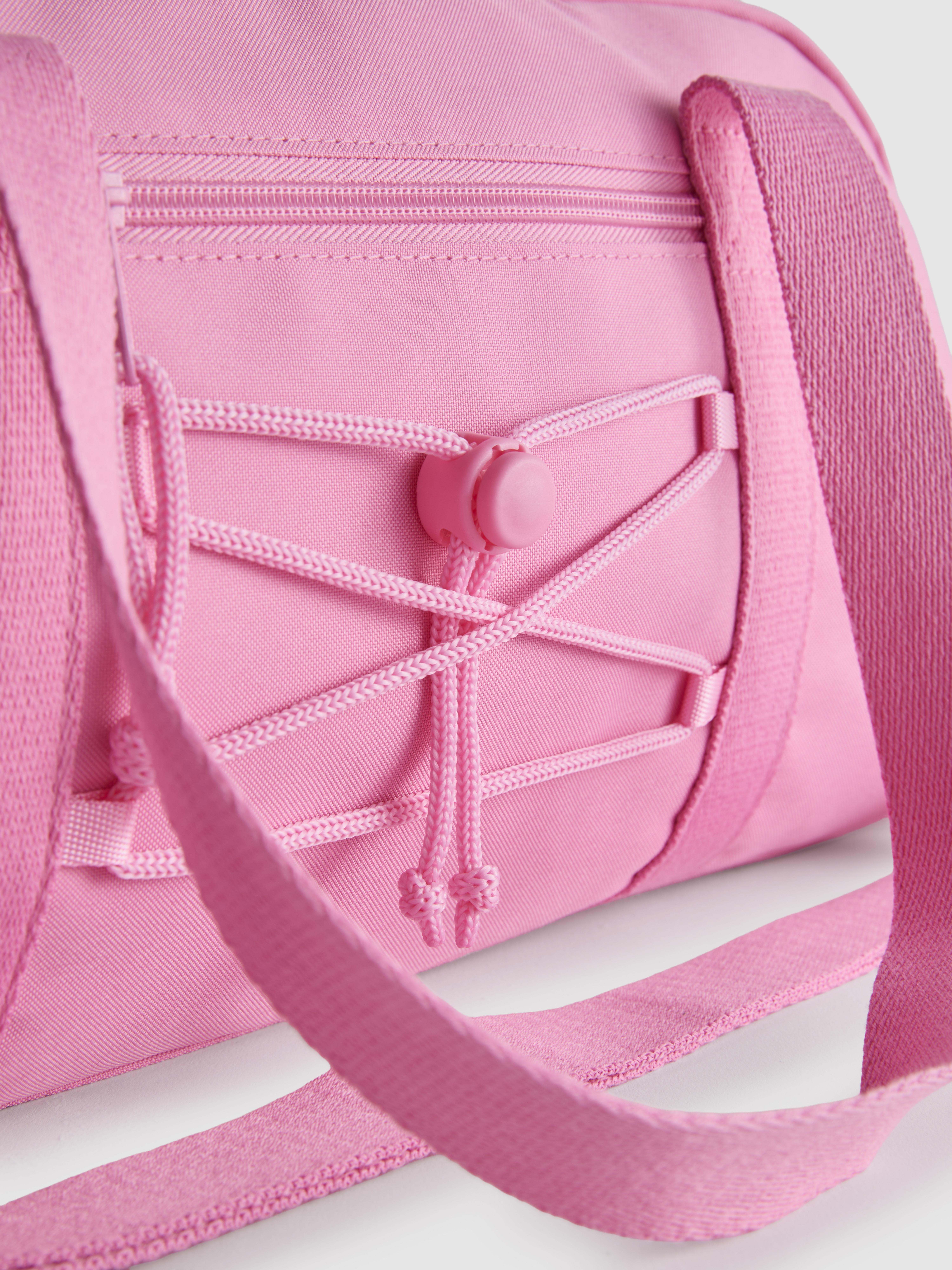 Pocket Detail Gym Bag