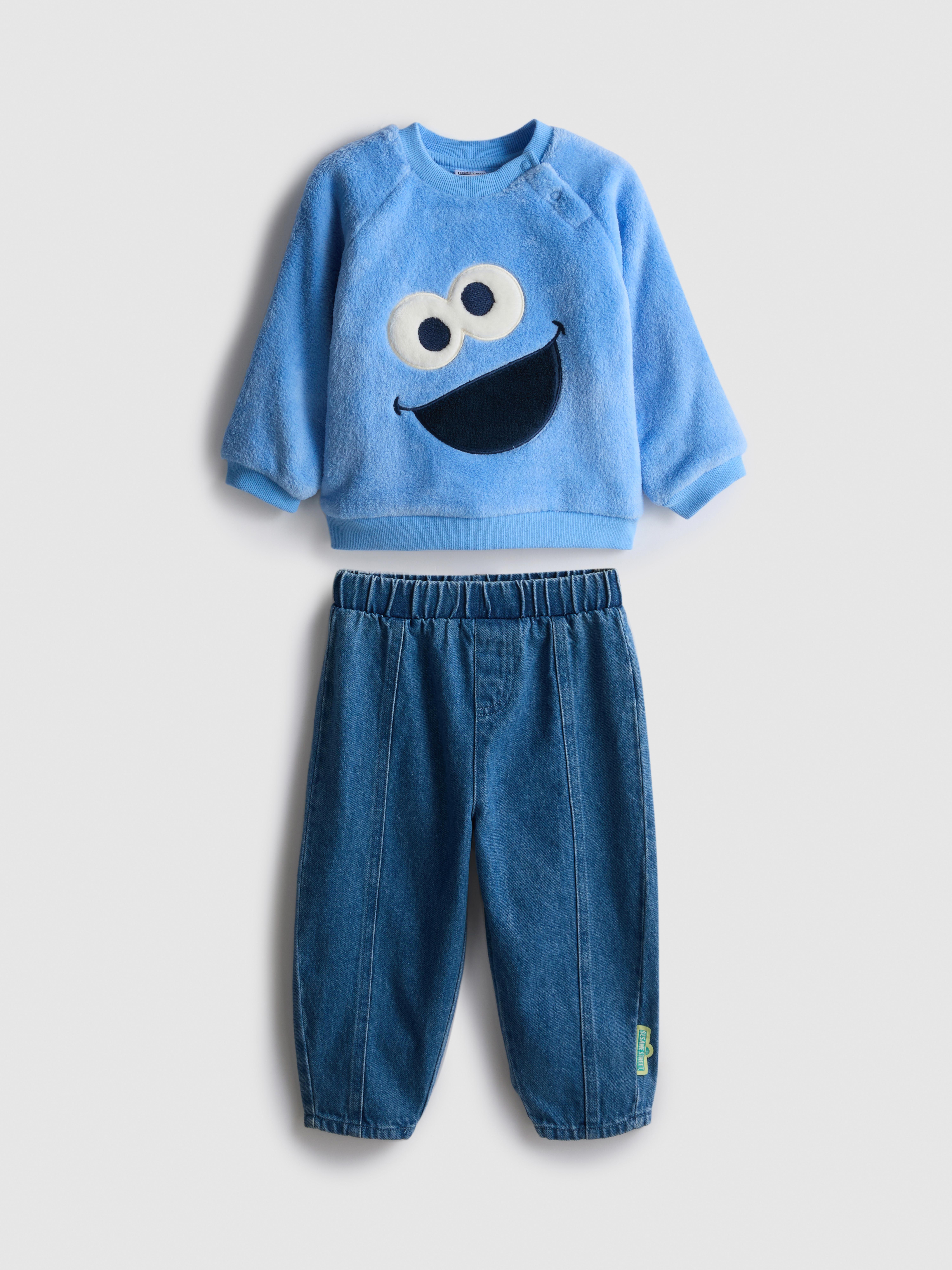 0-18mths | Sesame Street Cookie Monster Sweatshirt and Jeans Newborn Set