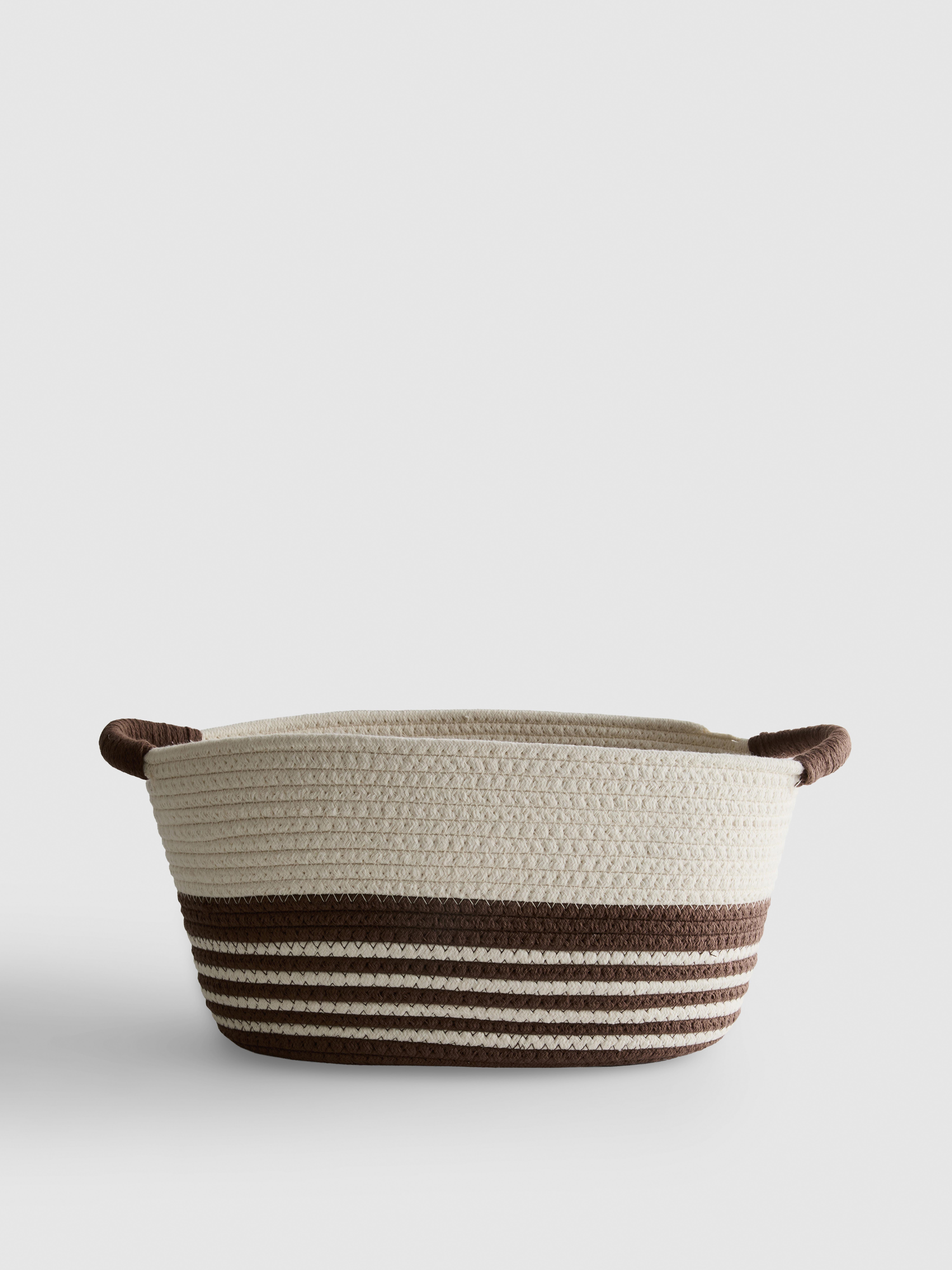 Cesta a rayas