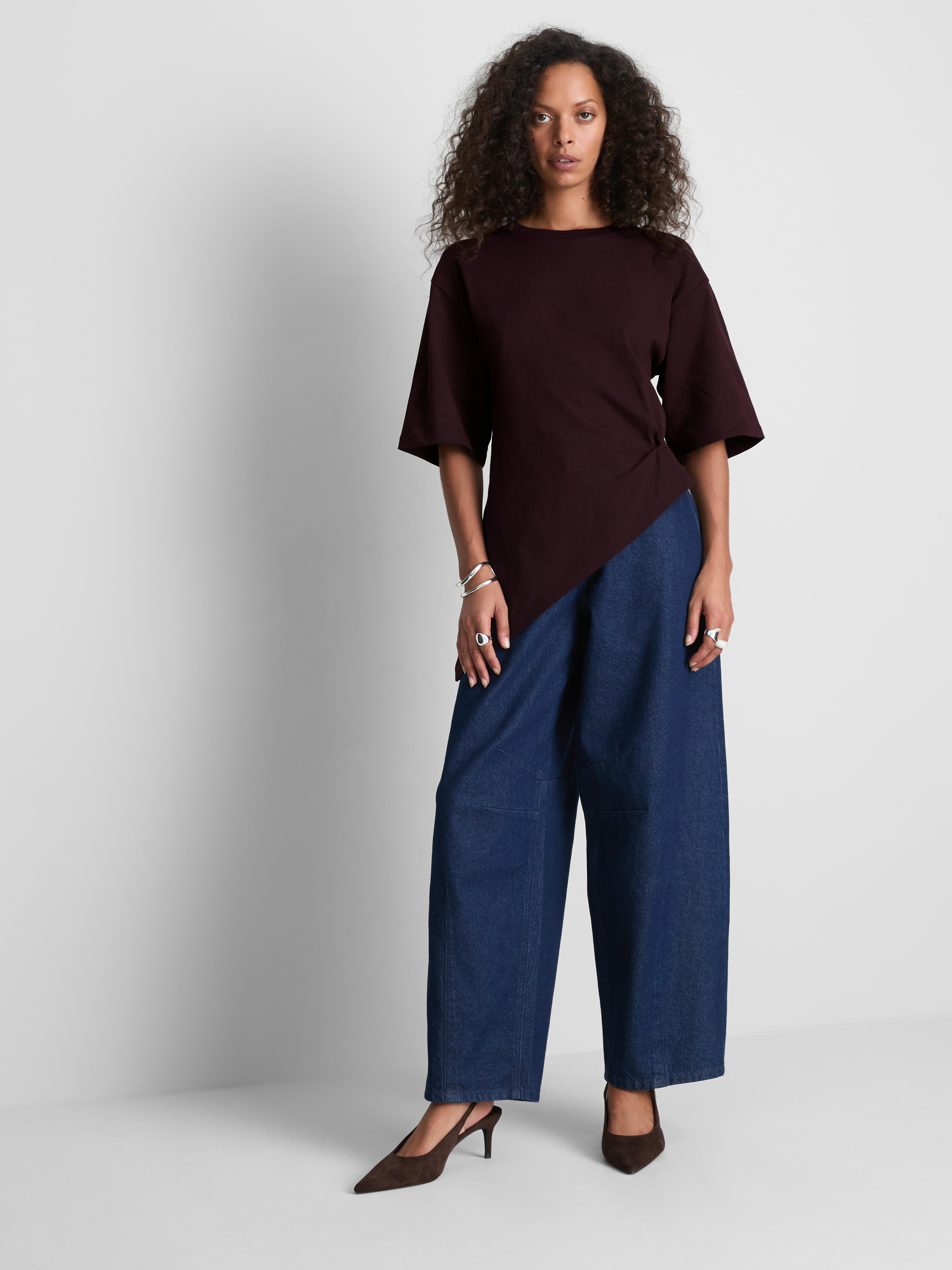 Paula Echevarría Asymmetric Knot Tee Fig