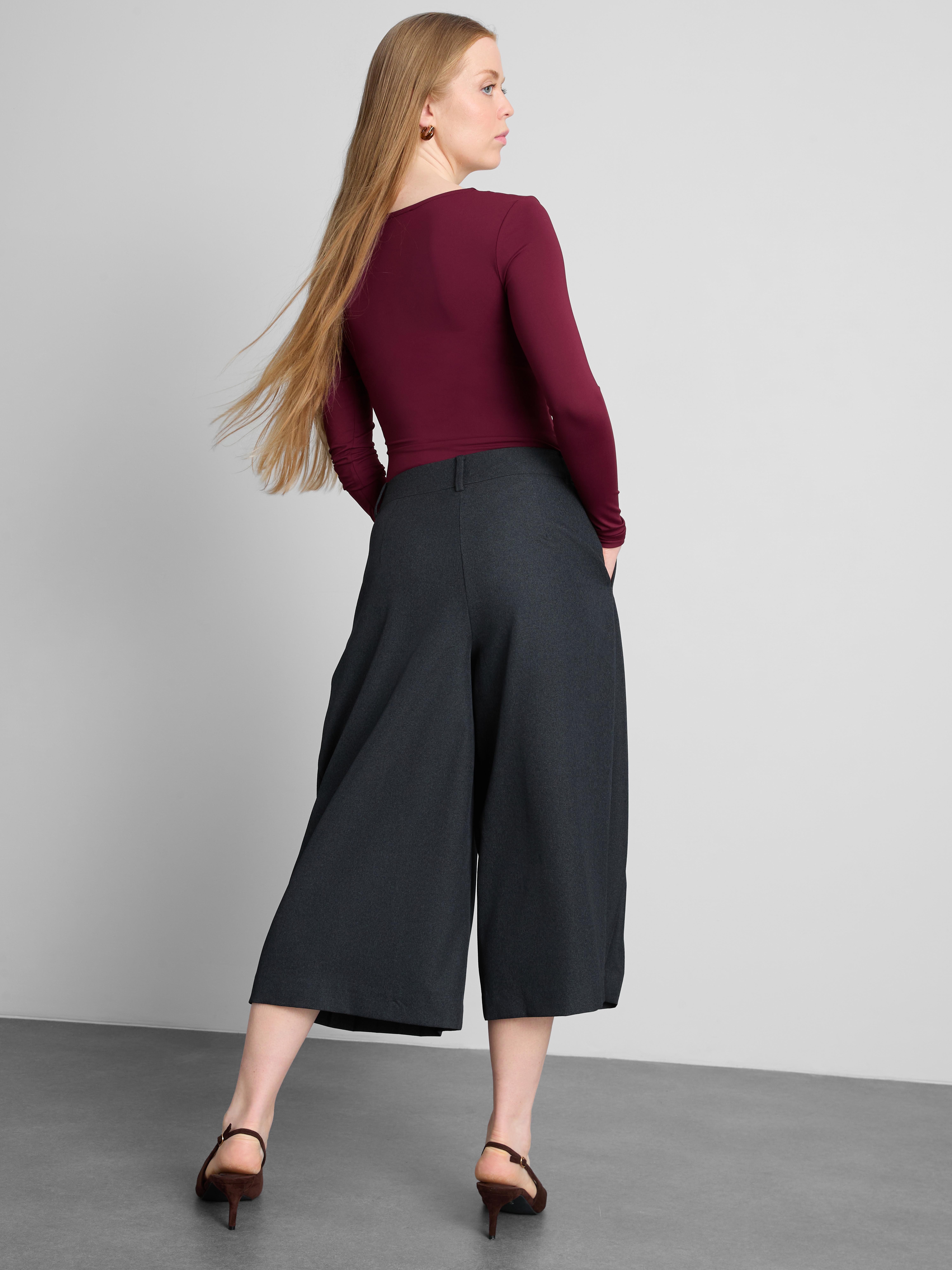 Second Skin Square Neck Long Sleeve Bodysuit
