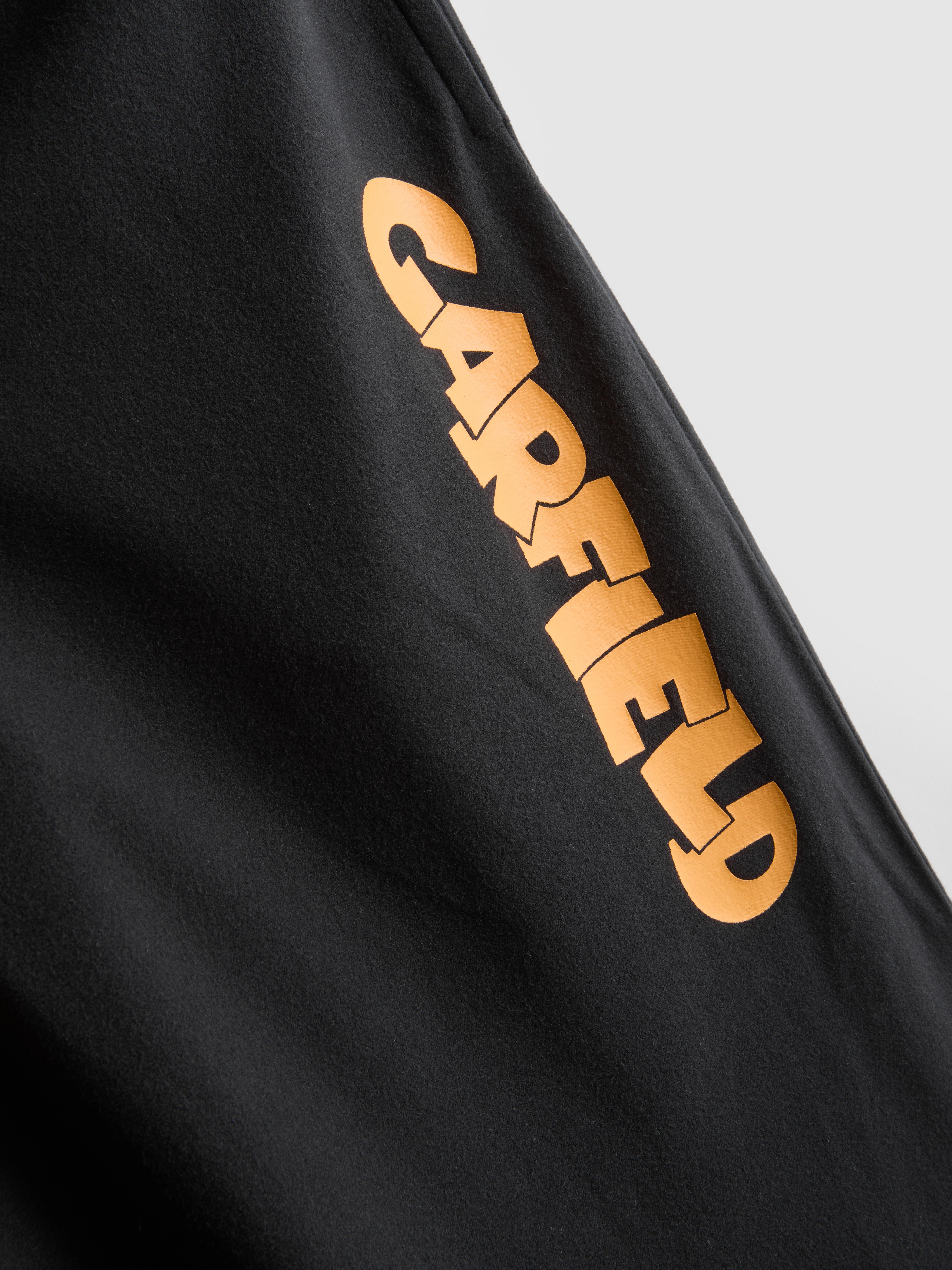 Garfield Graphic Pajama Set