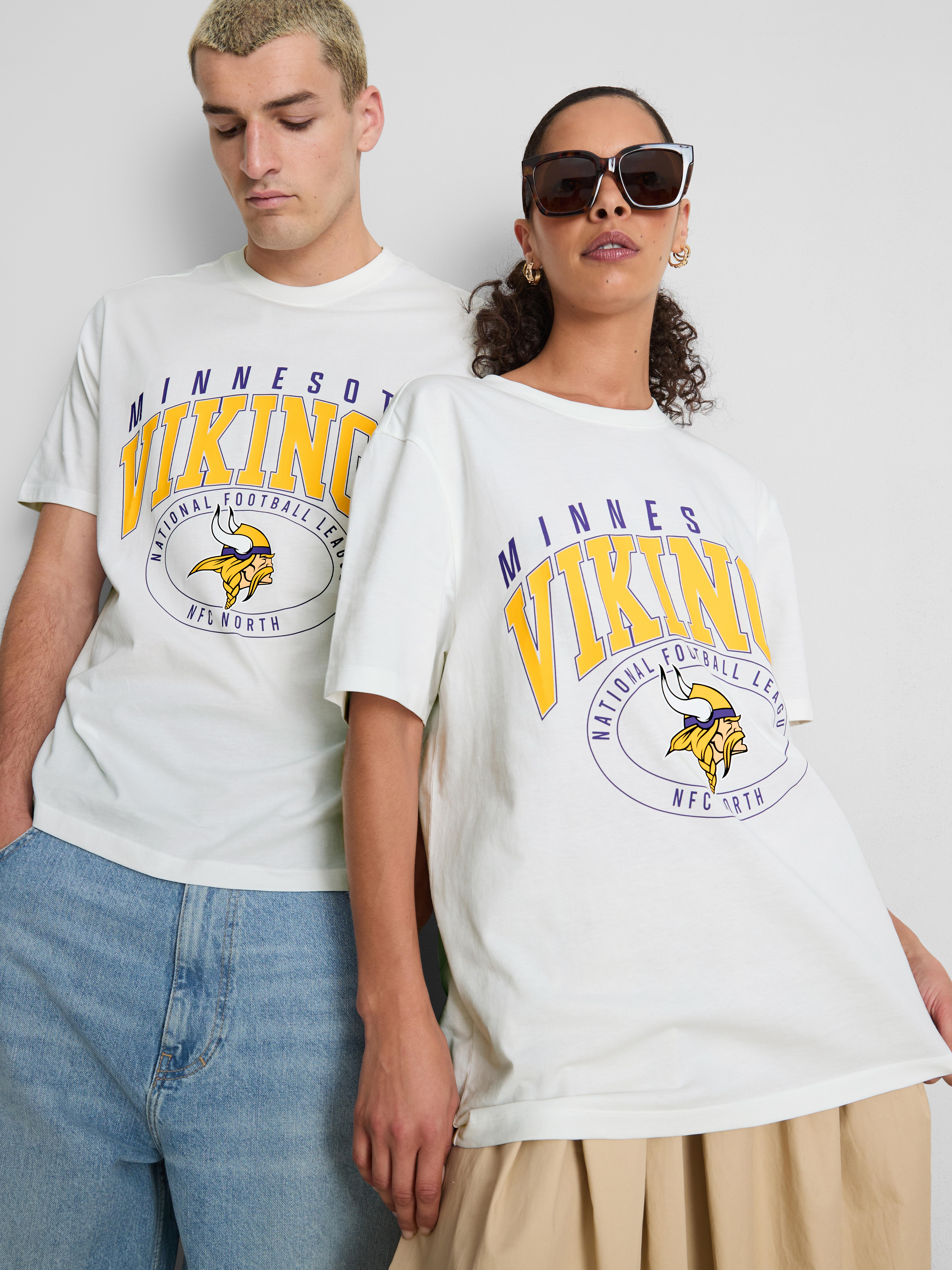 NFL Minnesota Vikings Graphic T-Shirt