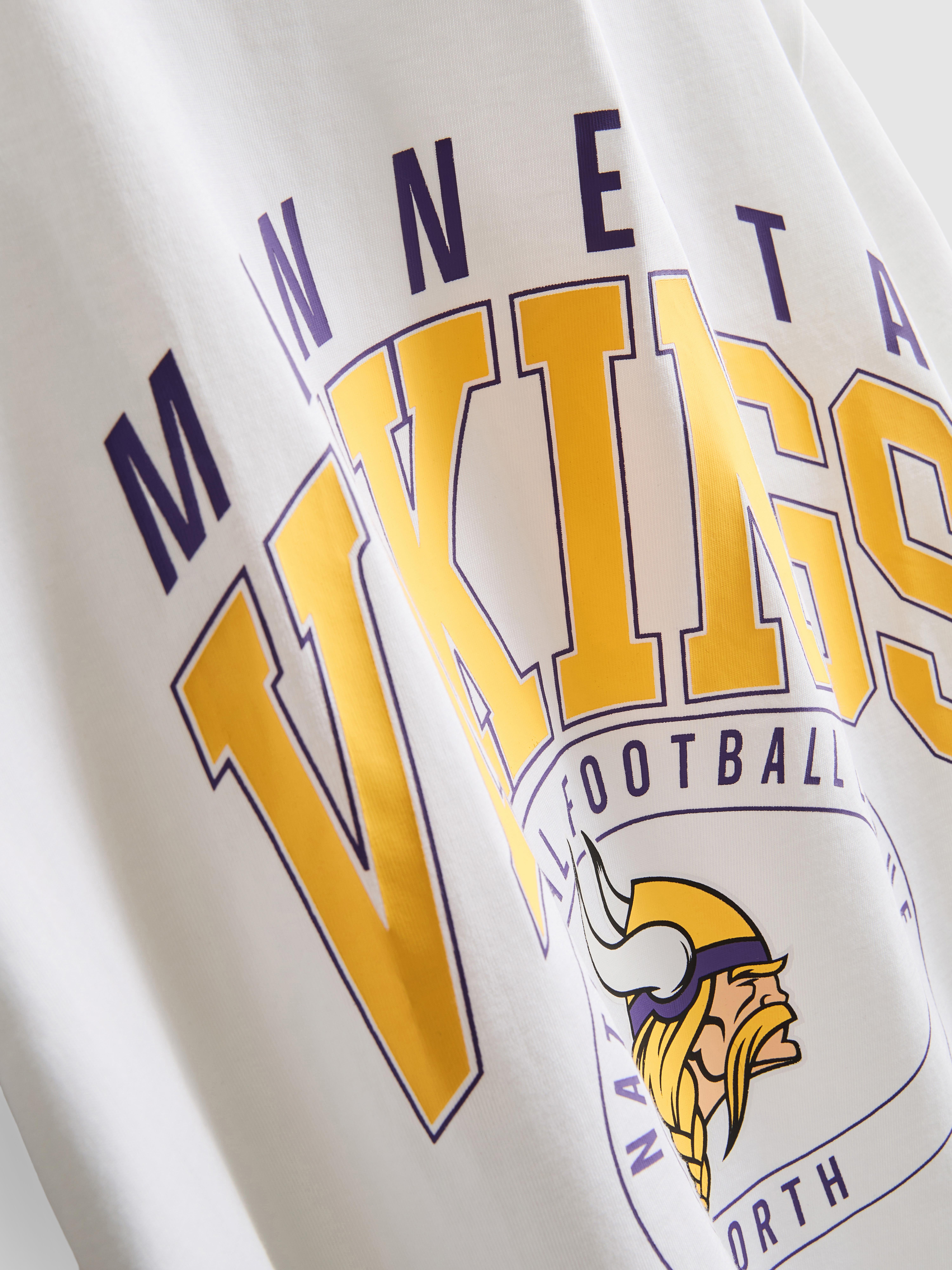 NFL Minnesota Vikings Graphic T-Shirt