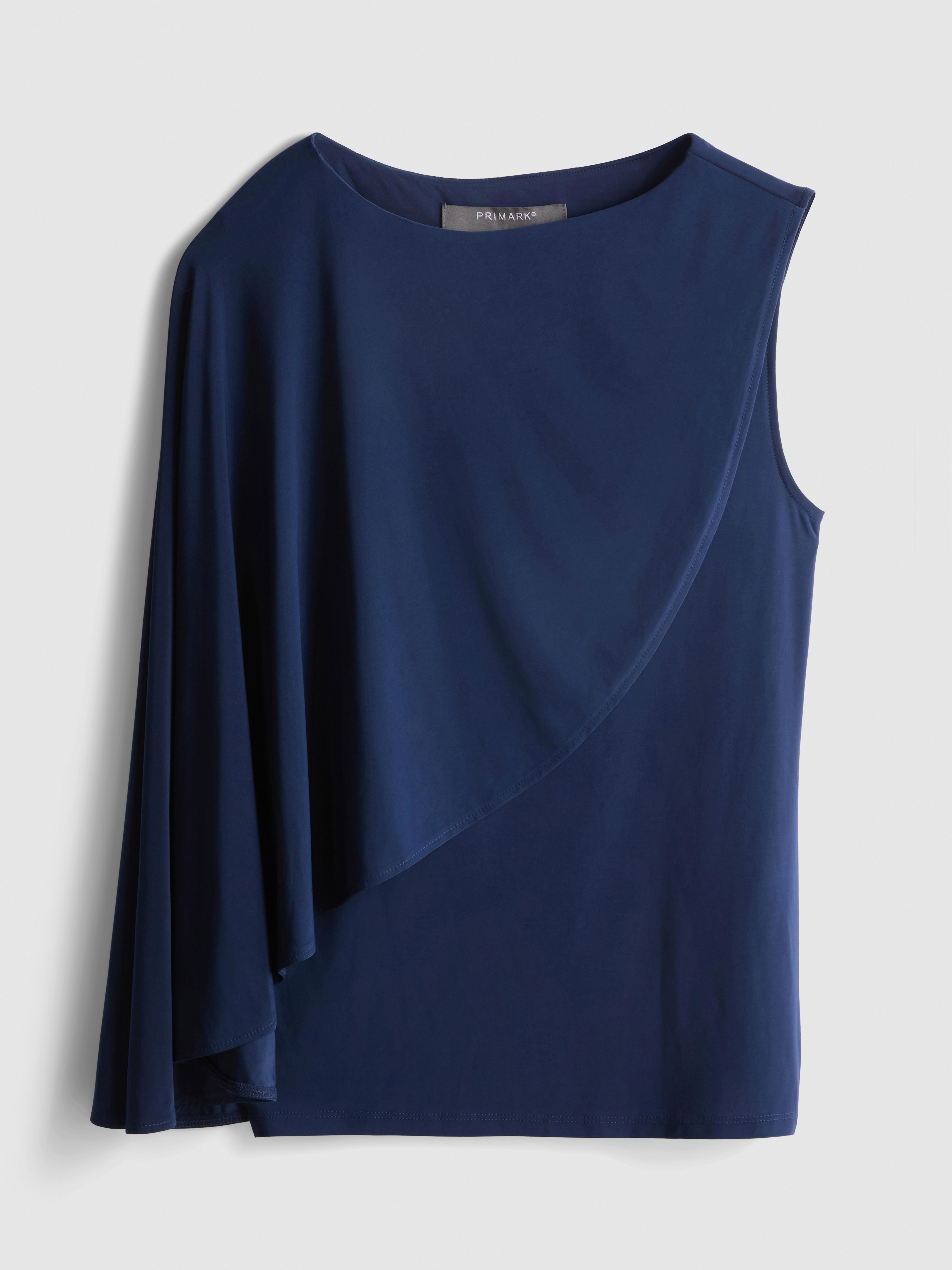 Asymmetric Cape Top