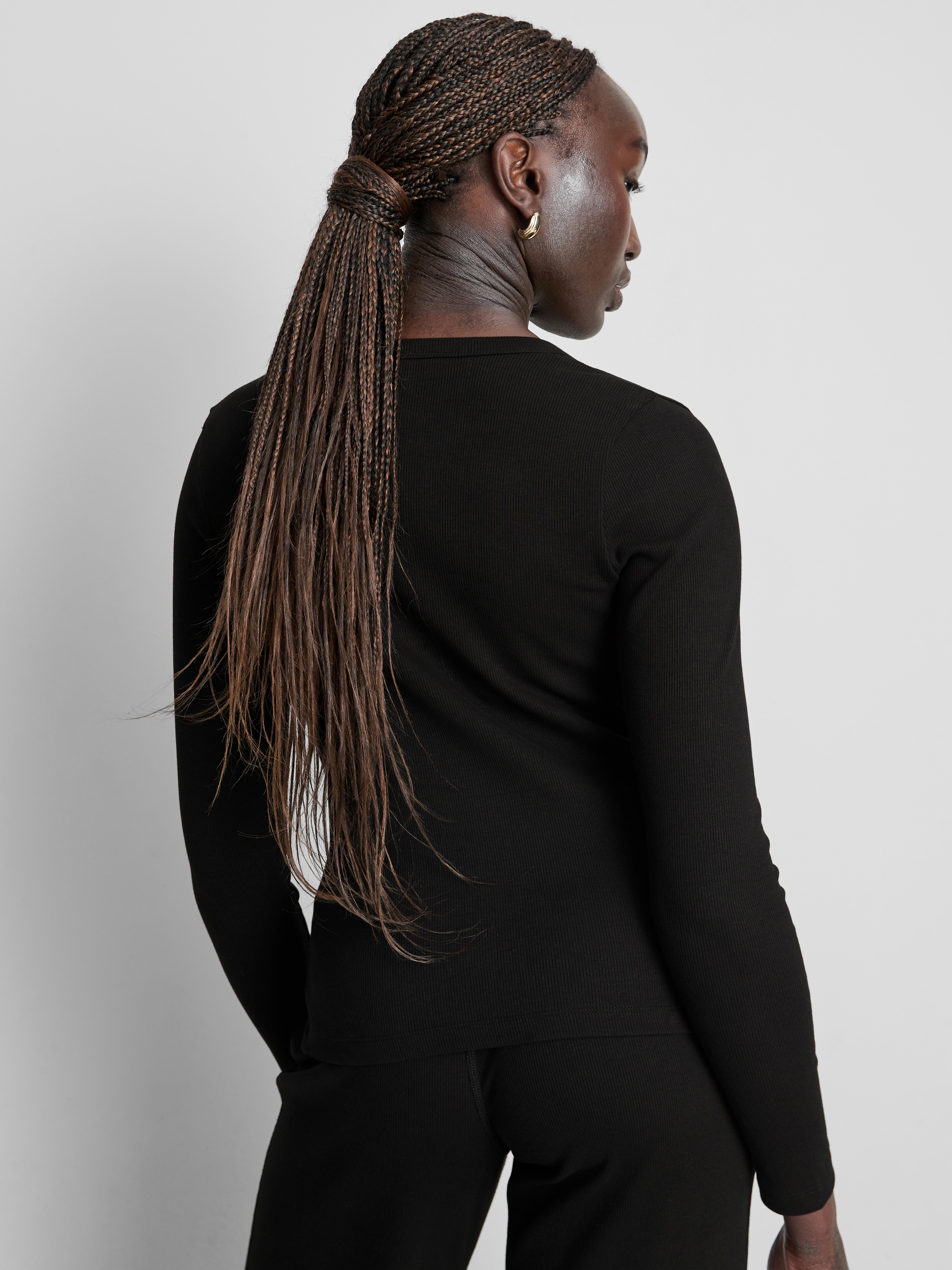 Ribbed Button-Front Long-Sleeve Top