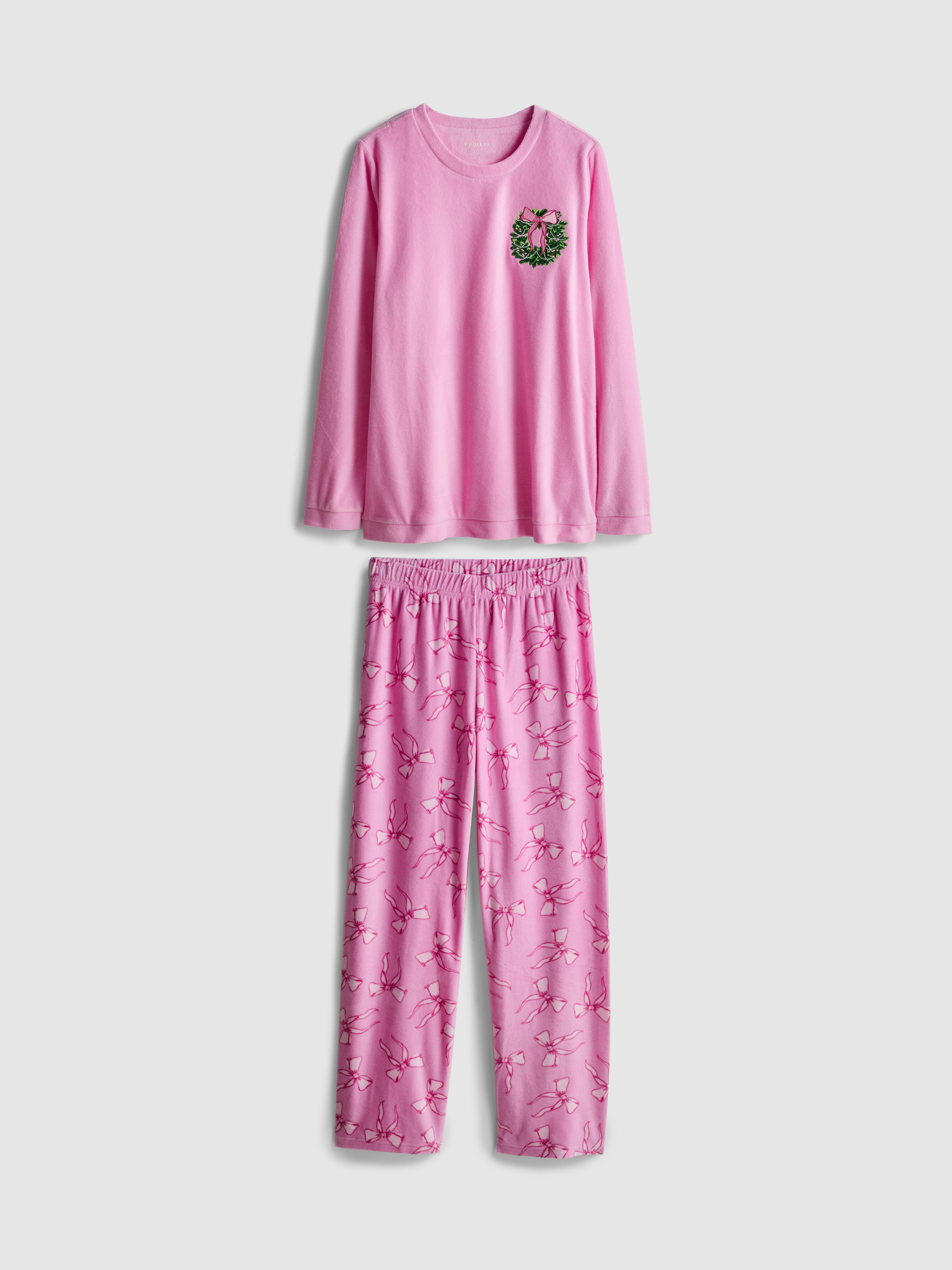 Christmas Wreath Micro-Fleece Pajamas