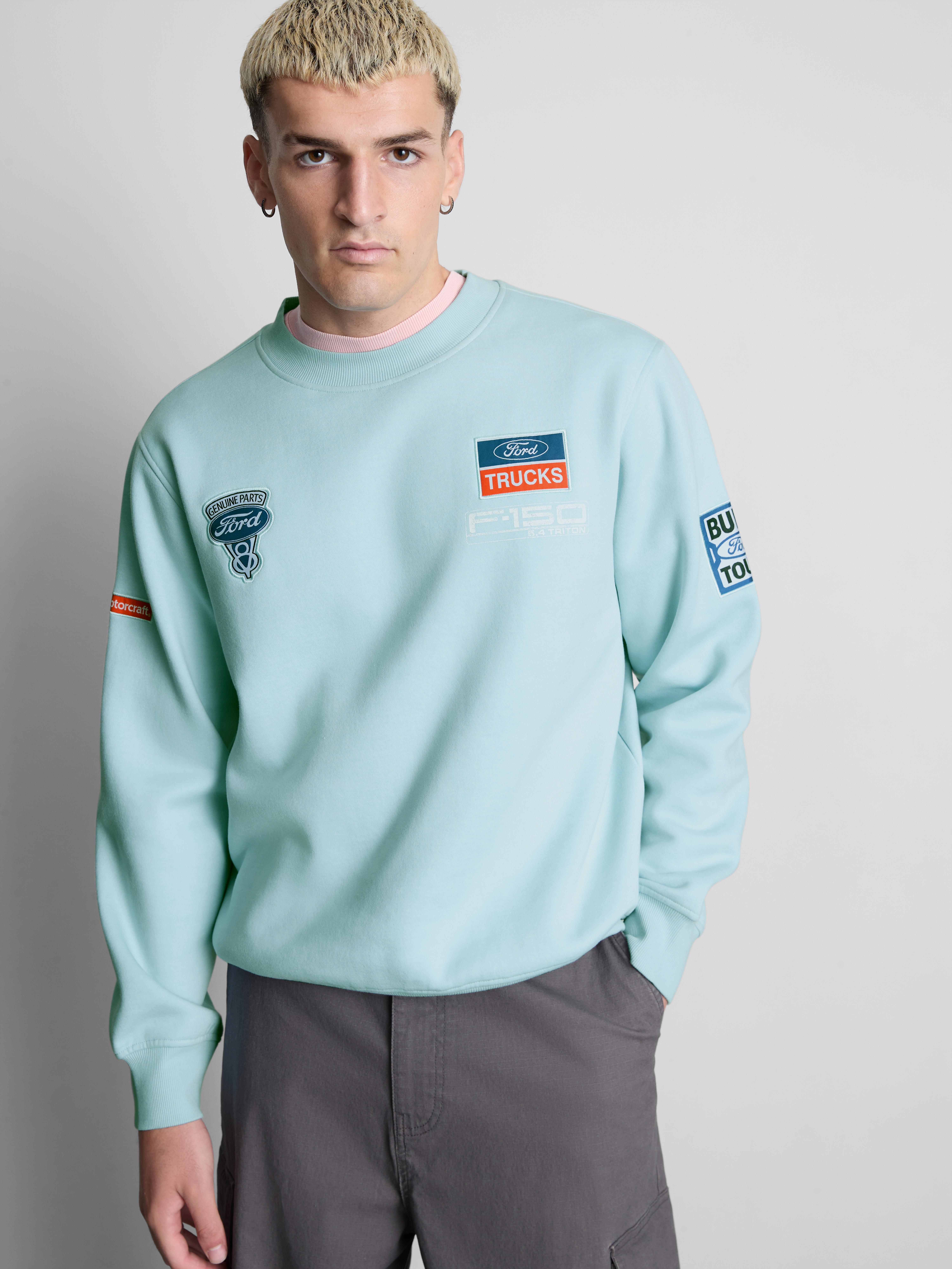 „Ford“ Sweatshirt mit Aufnäher aus Baumwollmischung