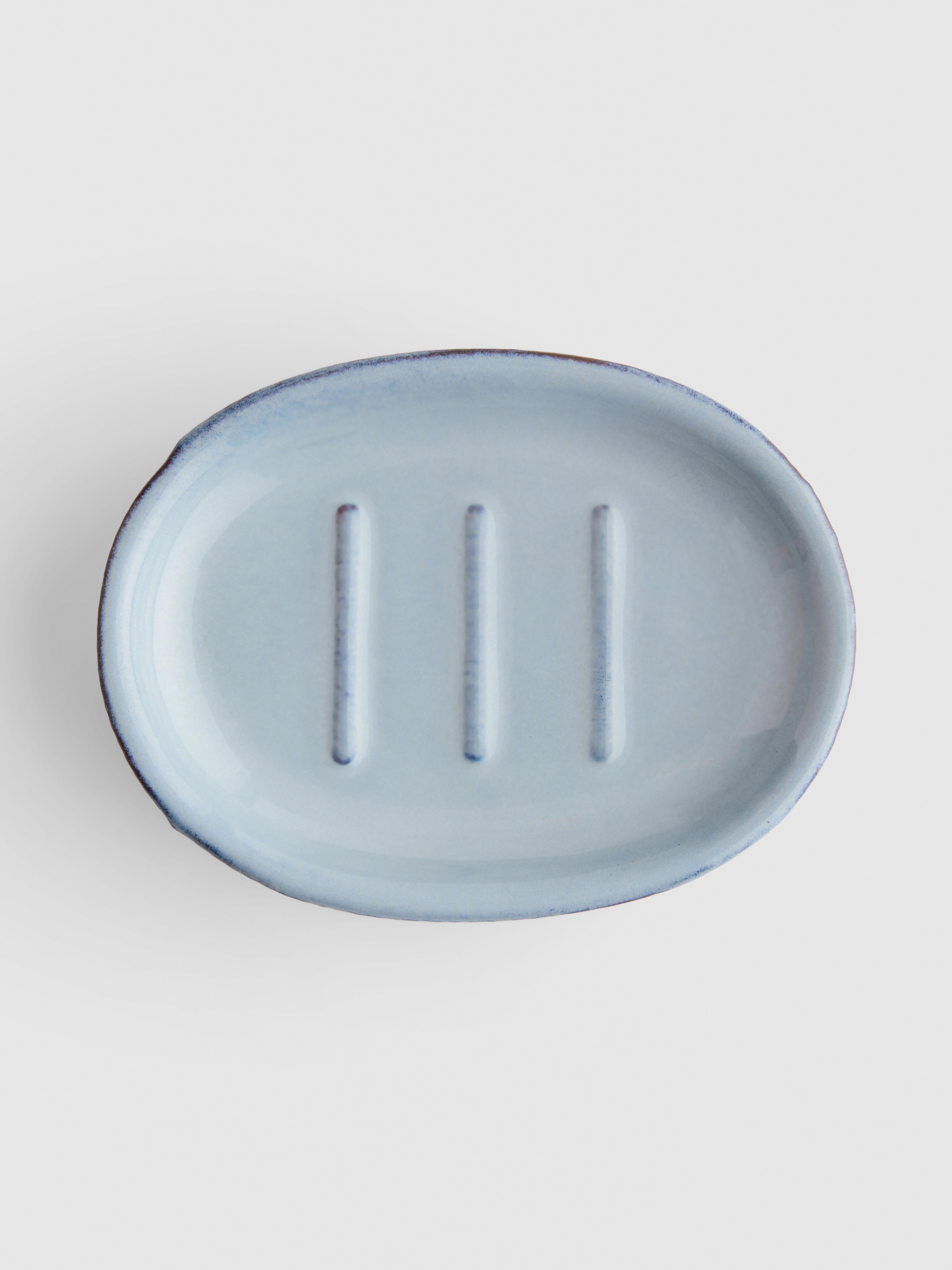 Ribbed Soap Dish