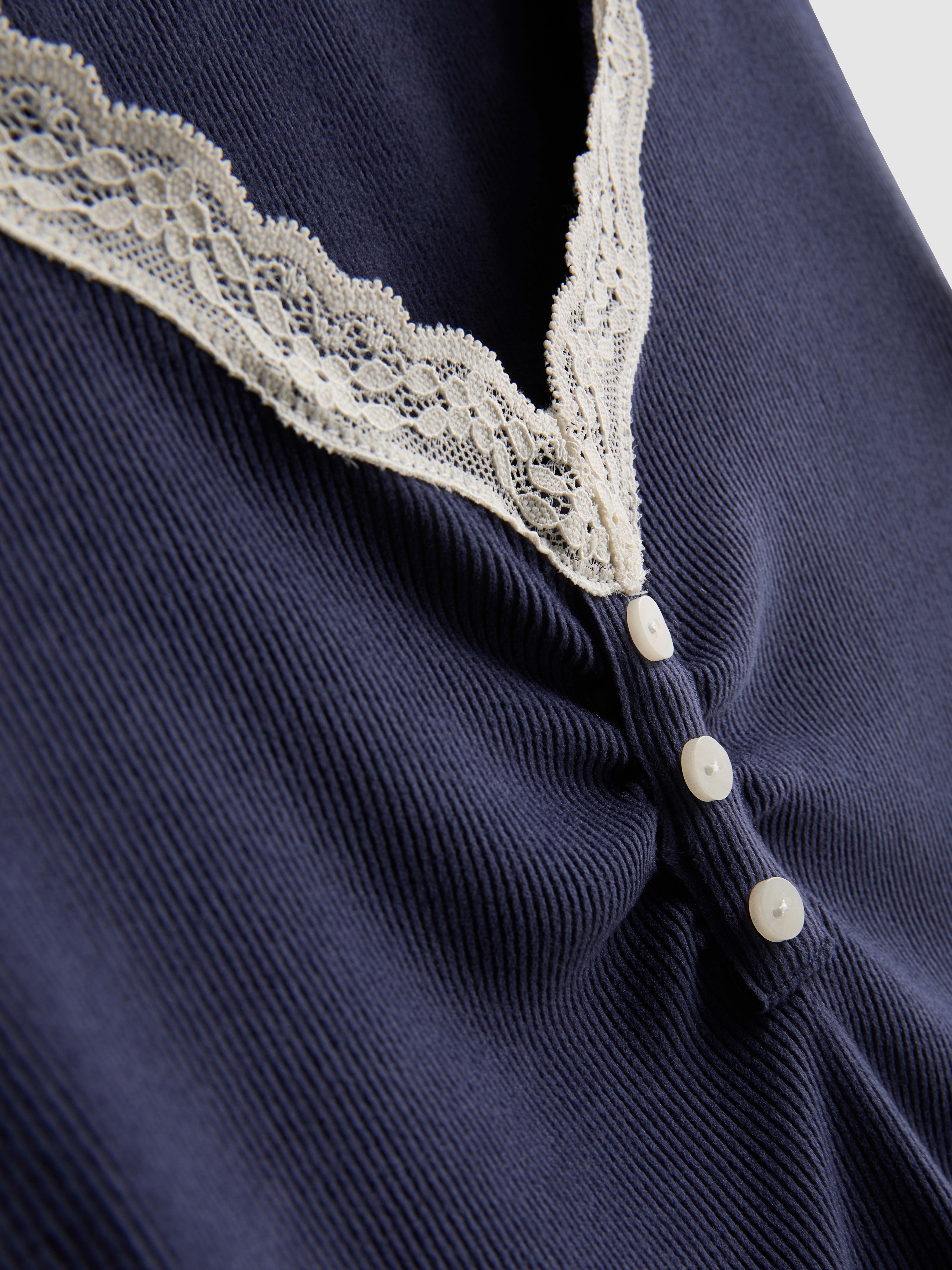 Love To Lounge Lace-Trim Ribbed Long-Sleeve Pajama Top